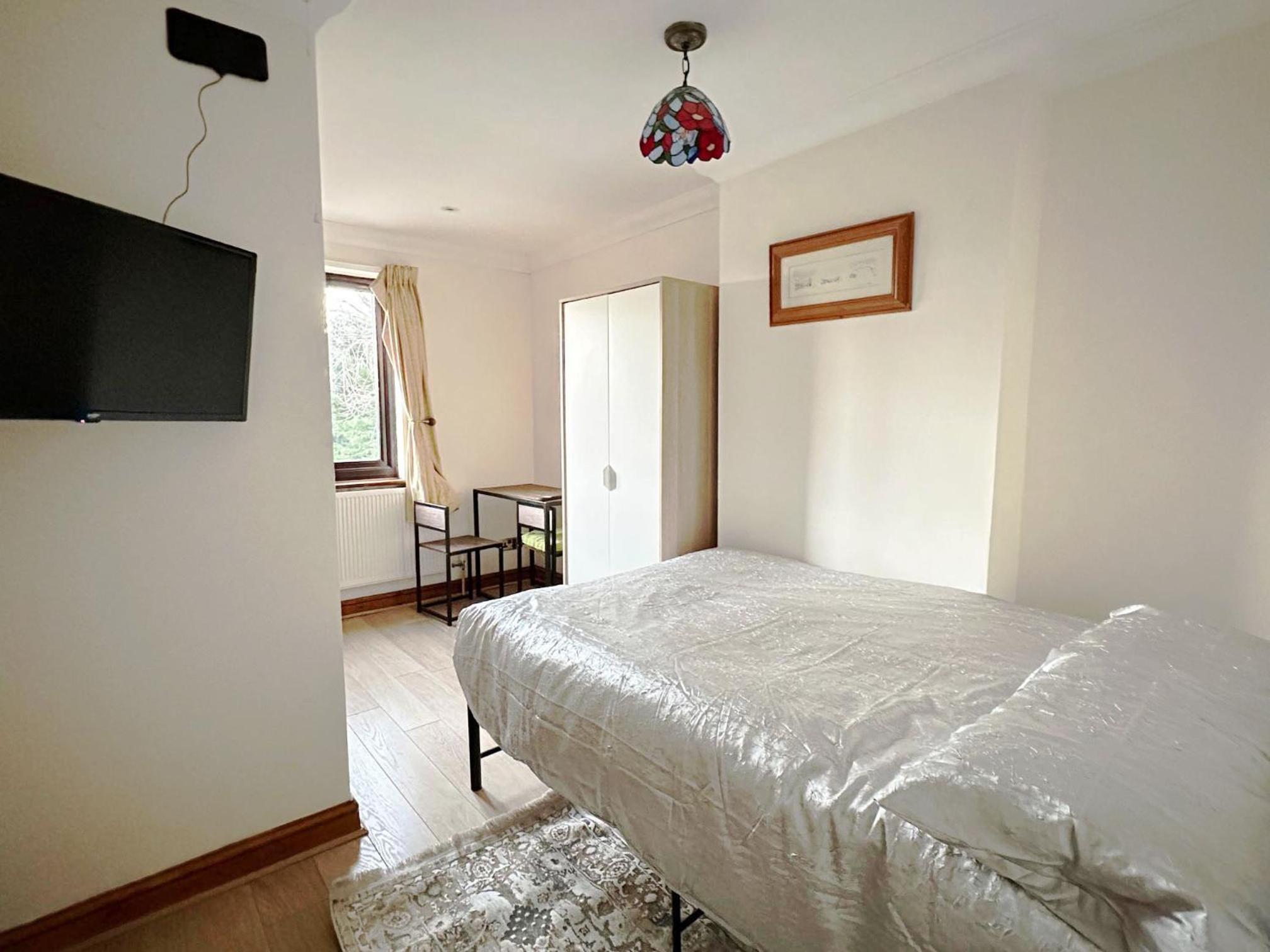 Deluxe Double Room With Shower photo 1