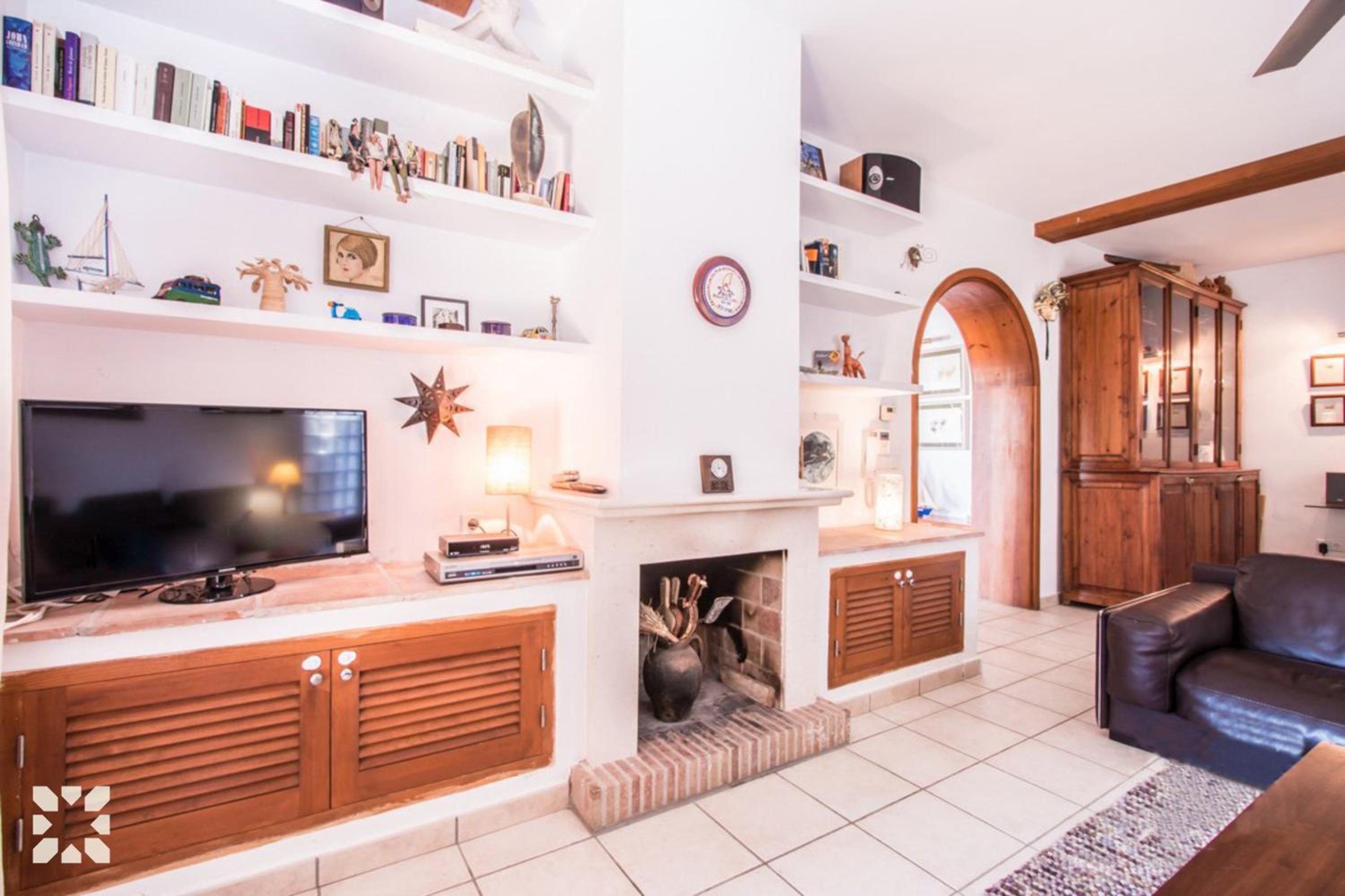 Villa photo 3