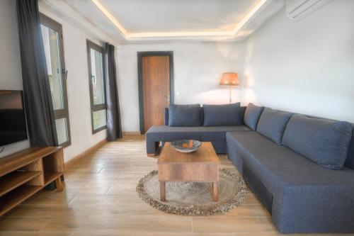 Deluxe Suite with Sea View photo 3