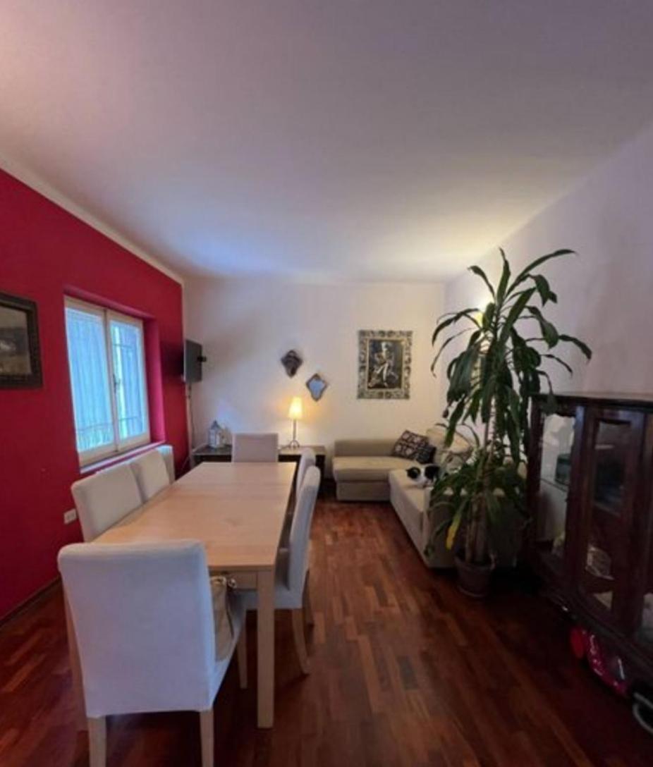 Two-Bedroom House photo 3