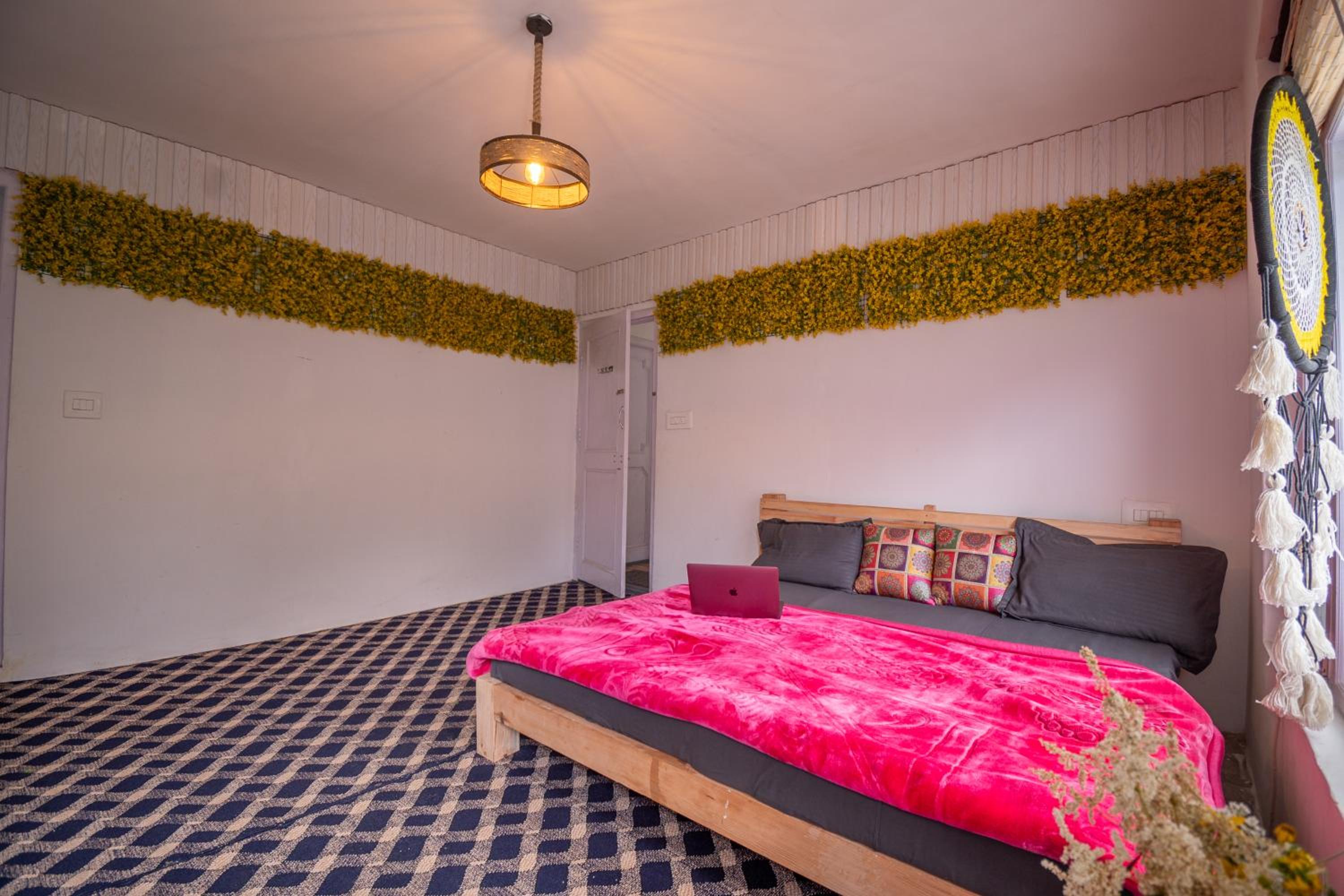 King Room With Balcony photo 2