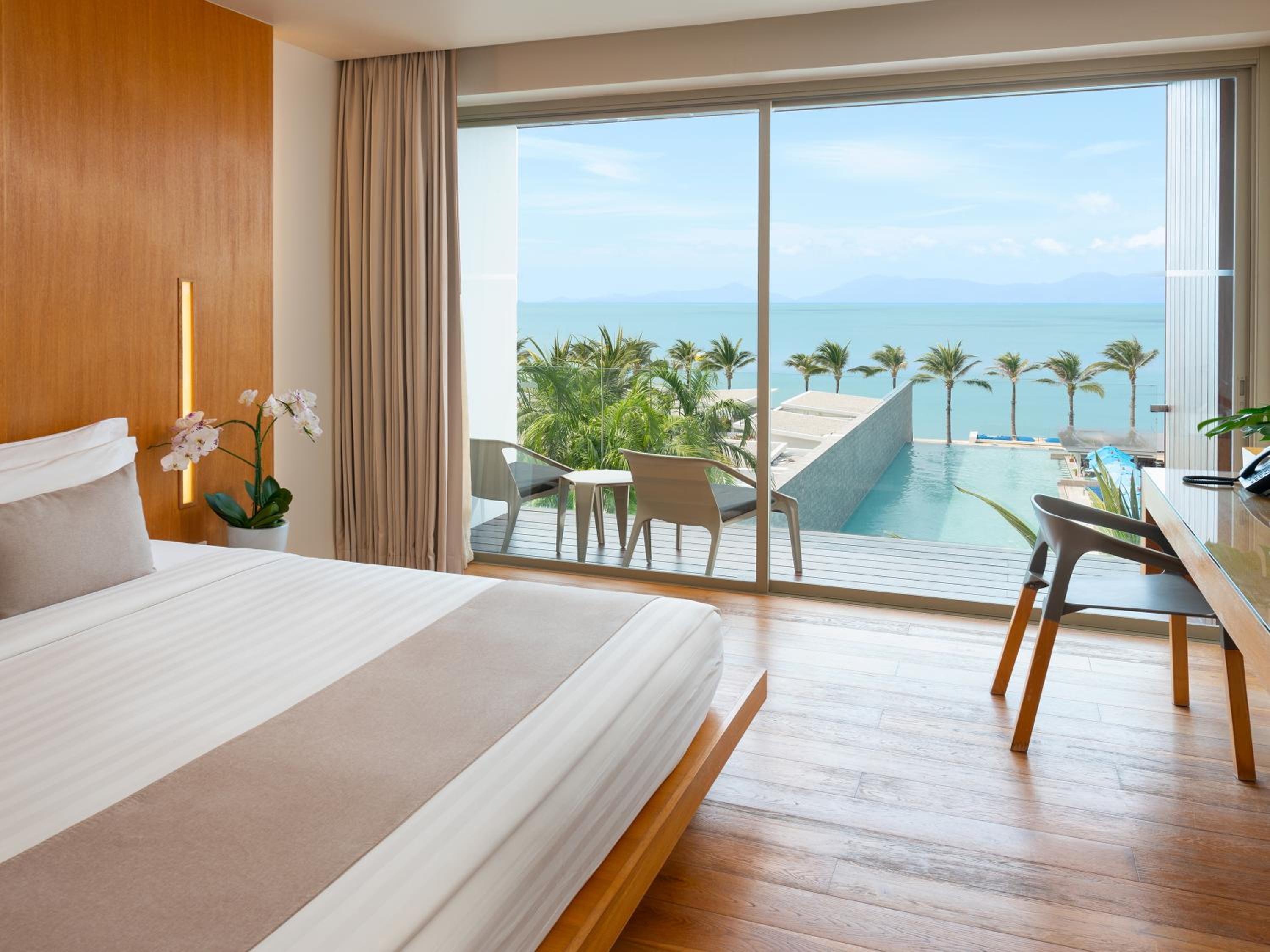 Deluxe Double or Twin Room with Sea View photo 3