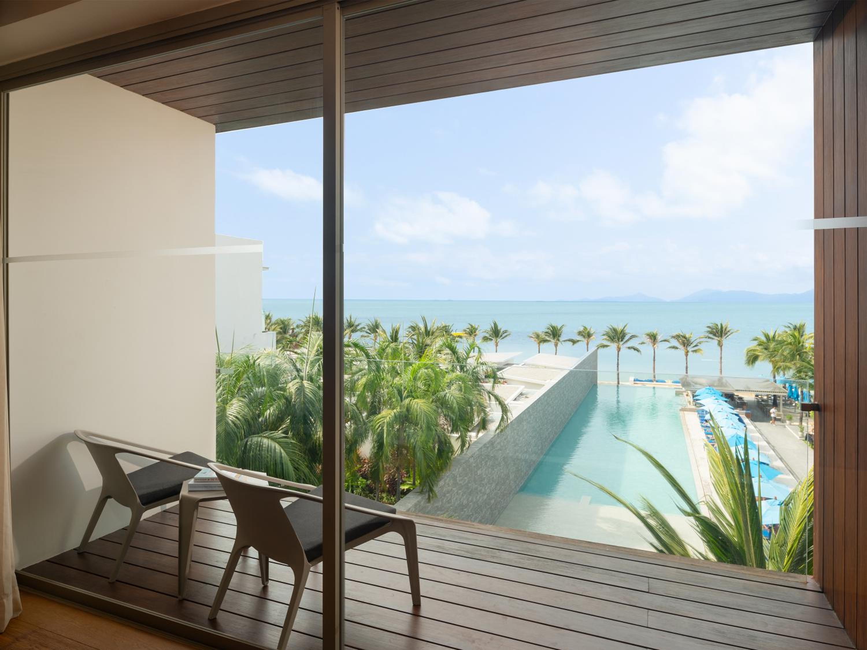 Deluxe Double or Twin Room with Sea View photo 2