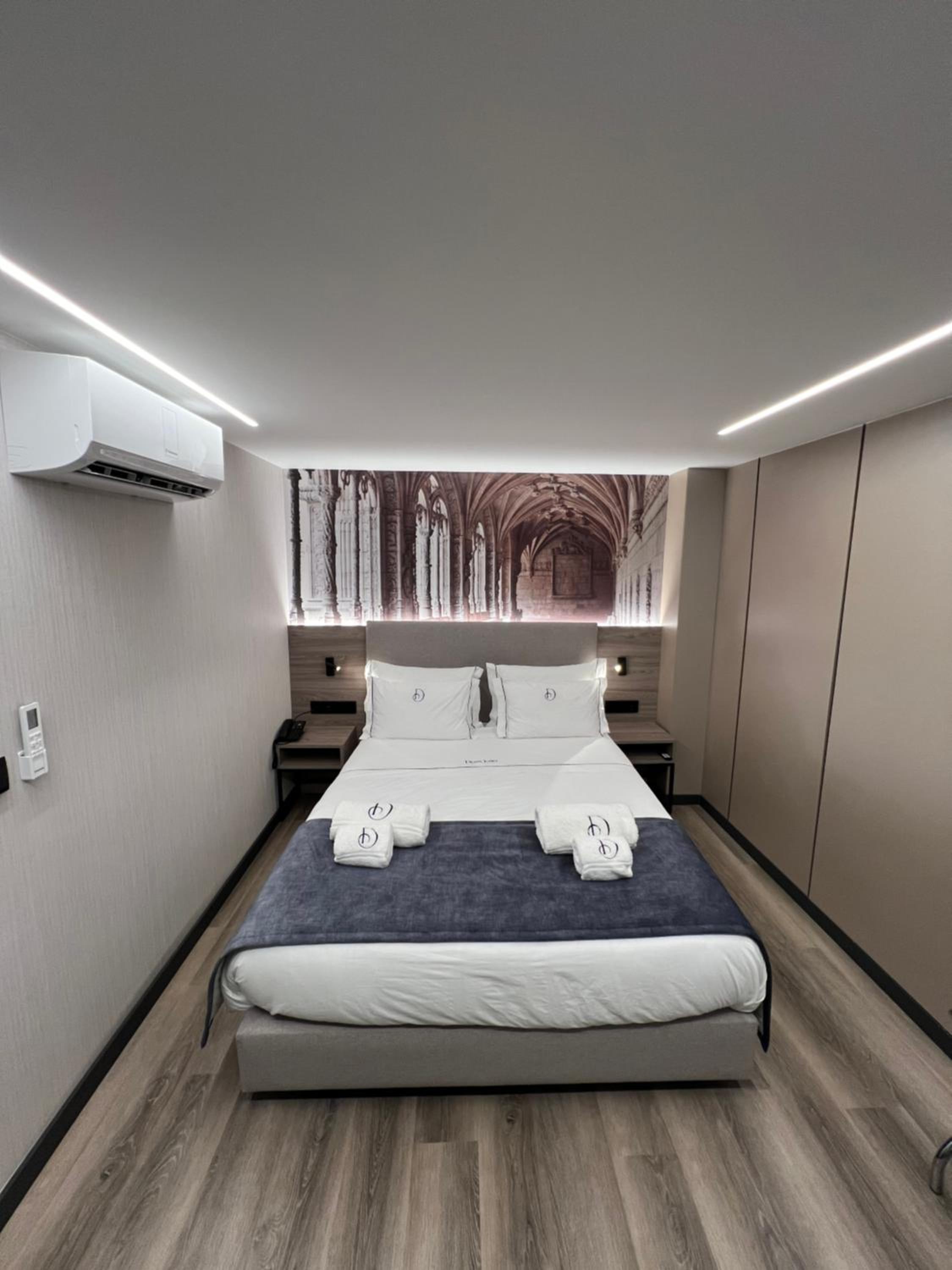 Budget Double Room photo 1