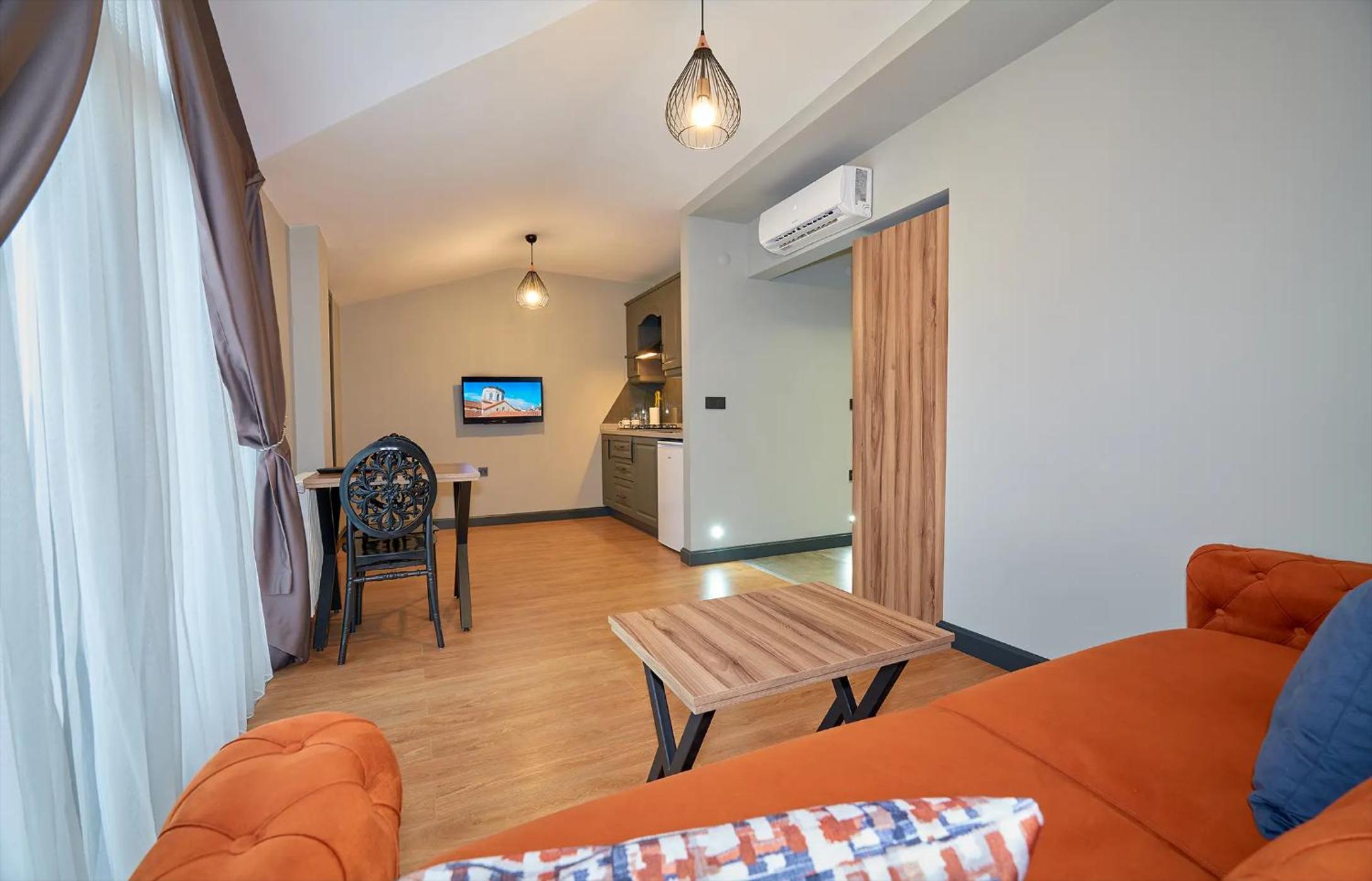 One-Bedroom Loft Apartment with Balcony