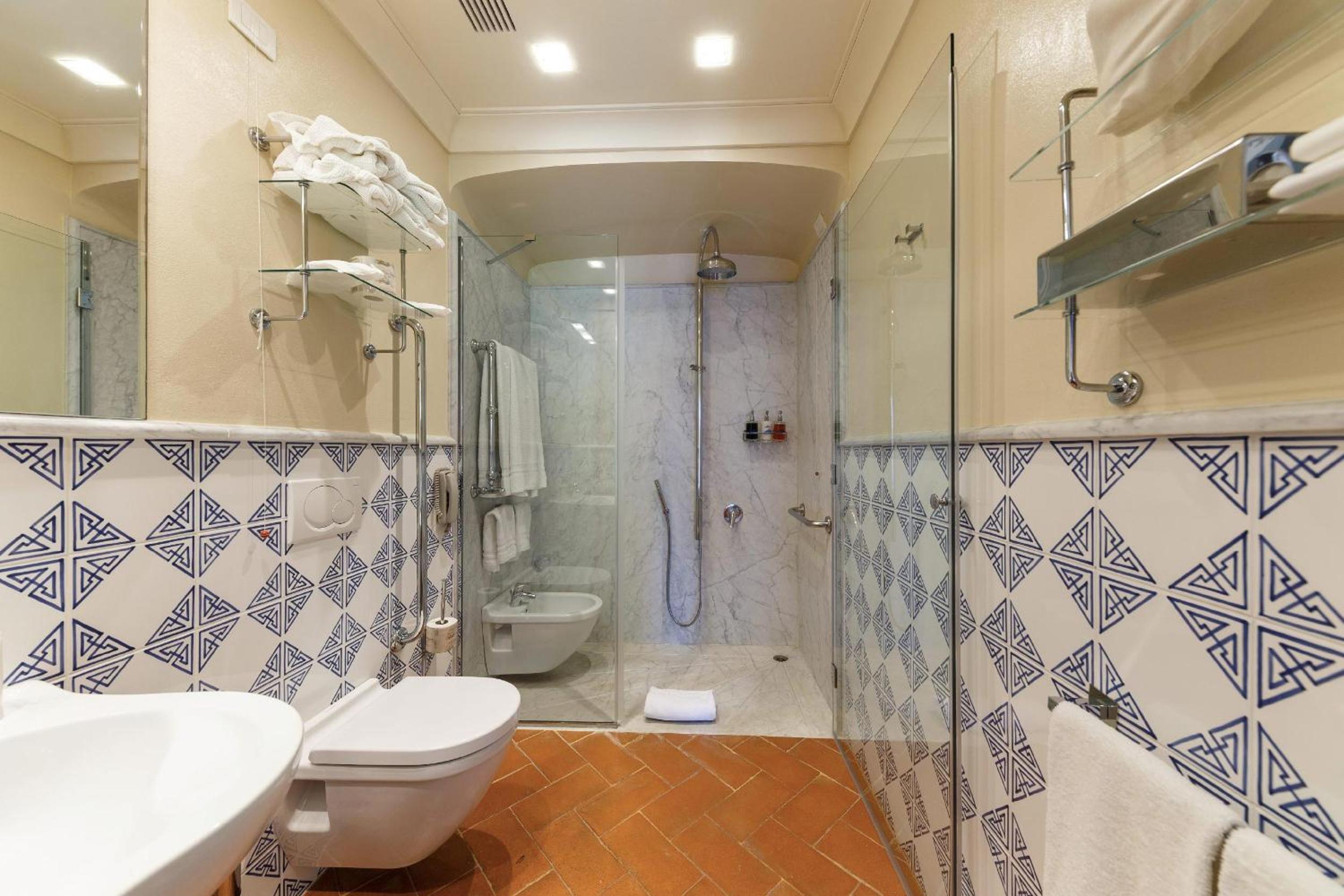 Classic Double Room - Photo 5