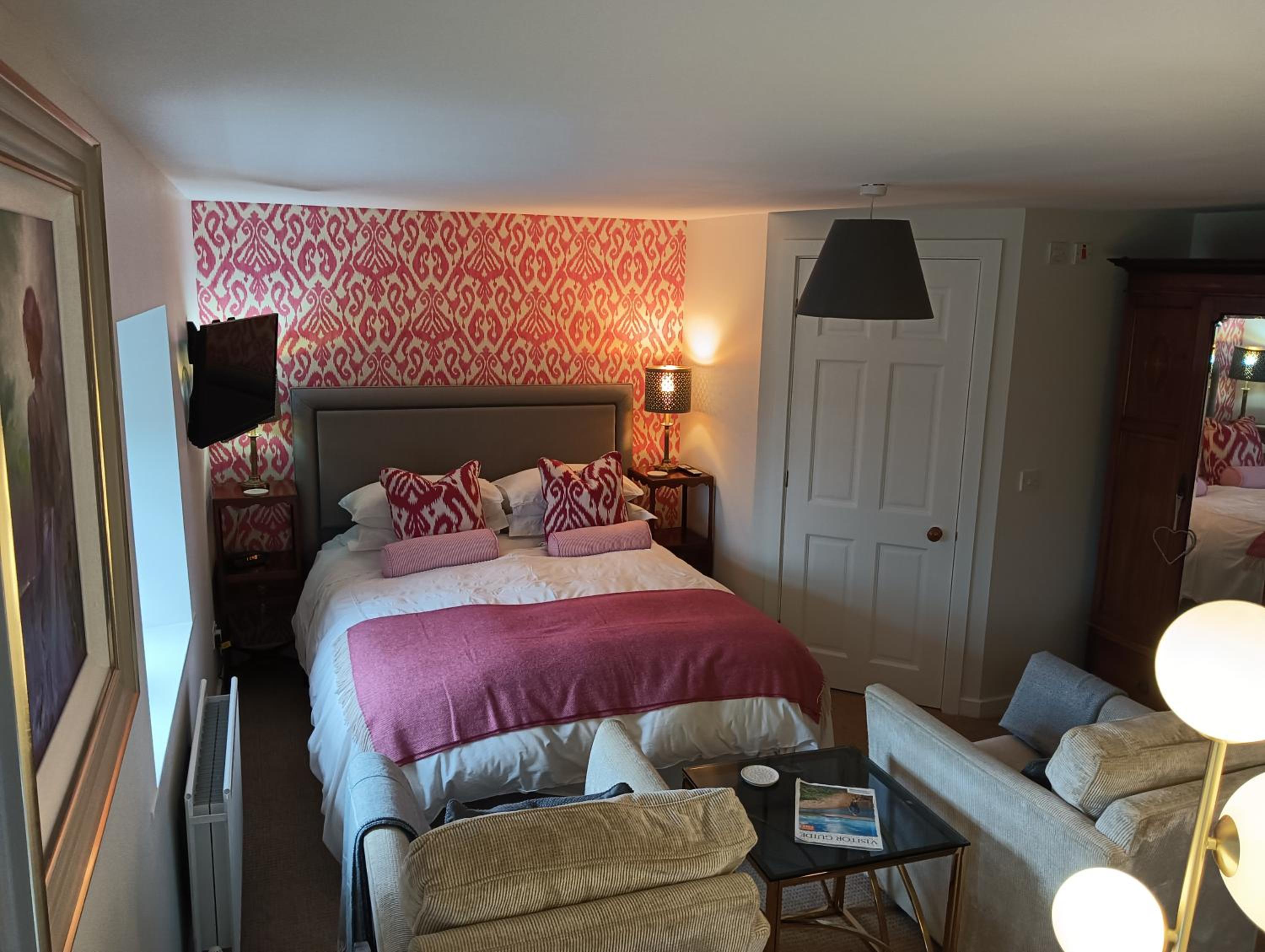 Double or Twin Room with Bathroom photo 2
