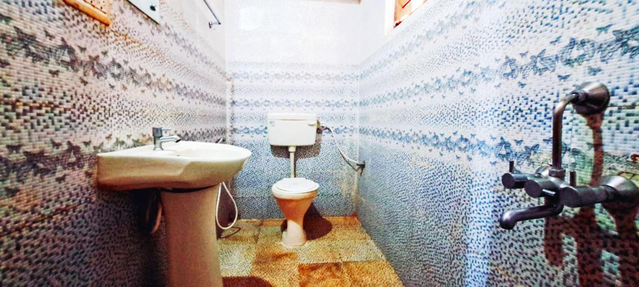 Standard Double Room With Fan photo 3