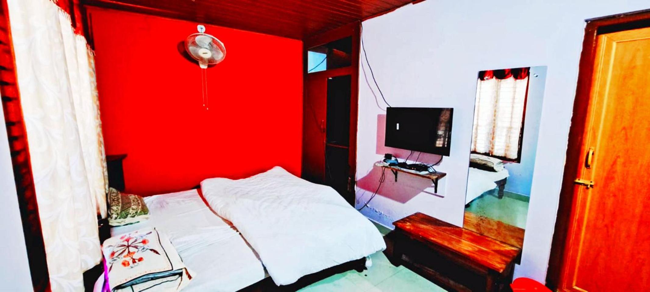 Standard Double Room With Fan photo 1