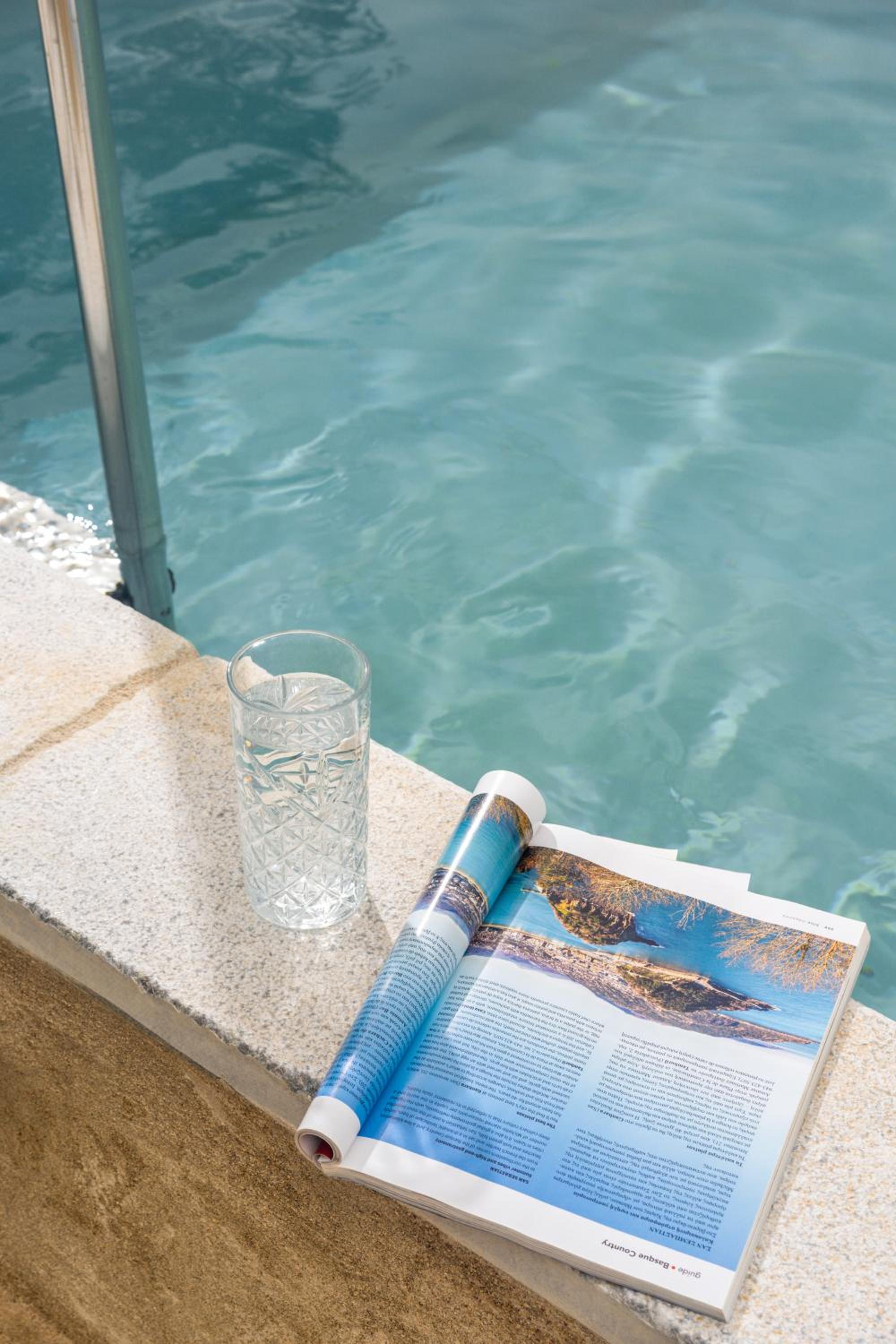 Private Pool Honeymoon Suite Sea View - Photo 15