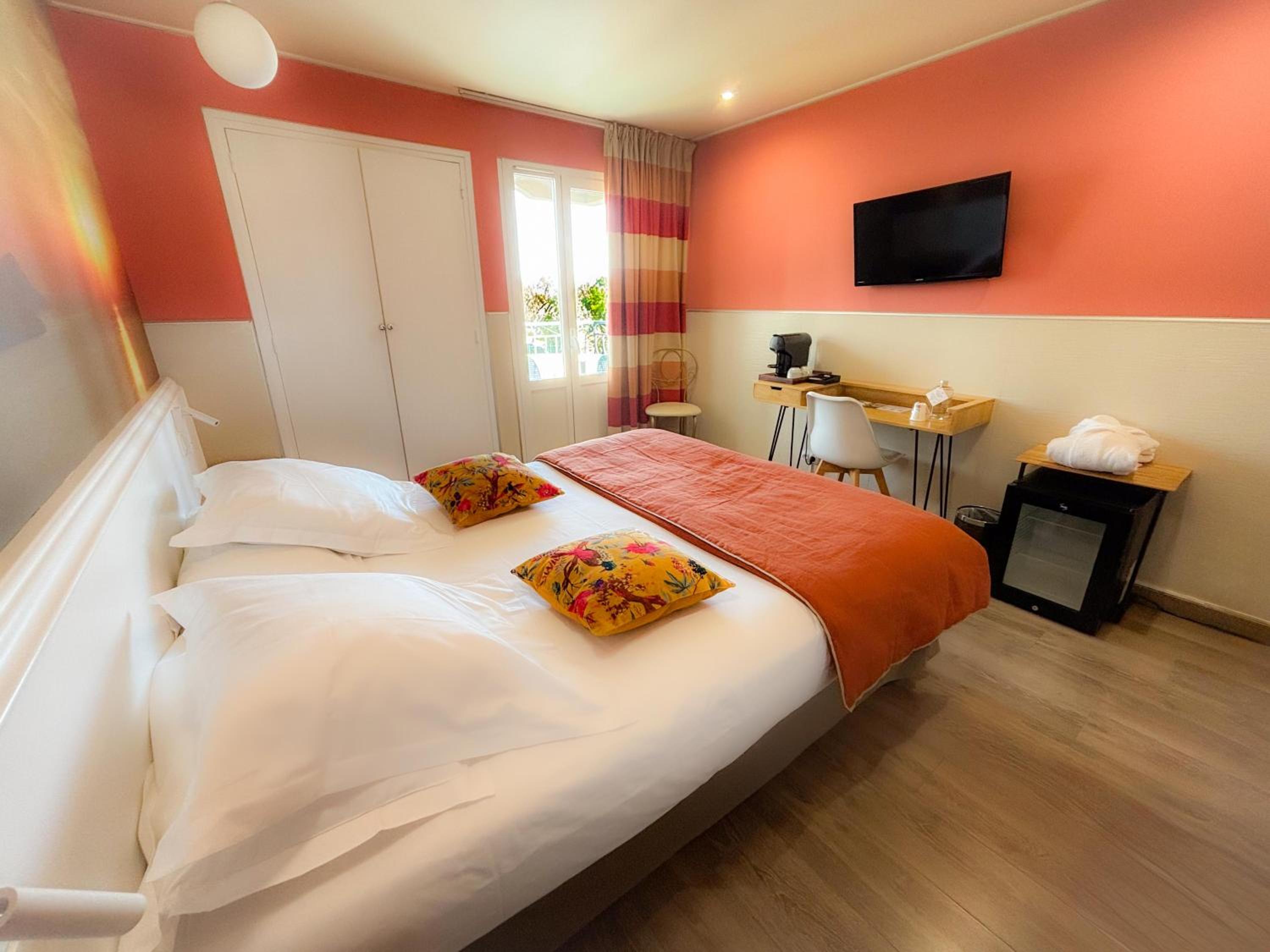 Classic Double Room