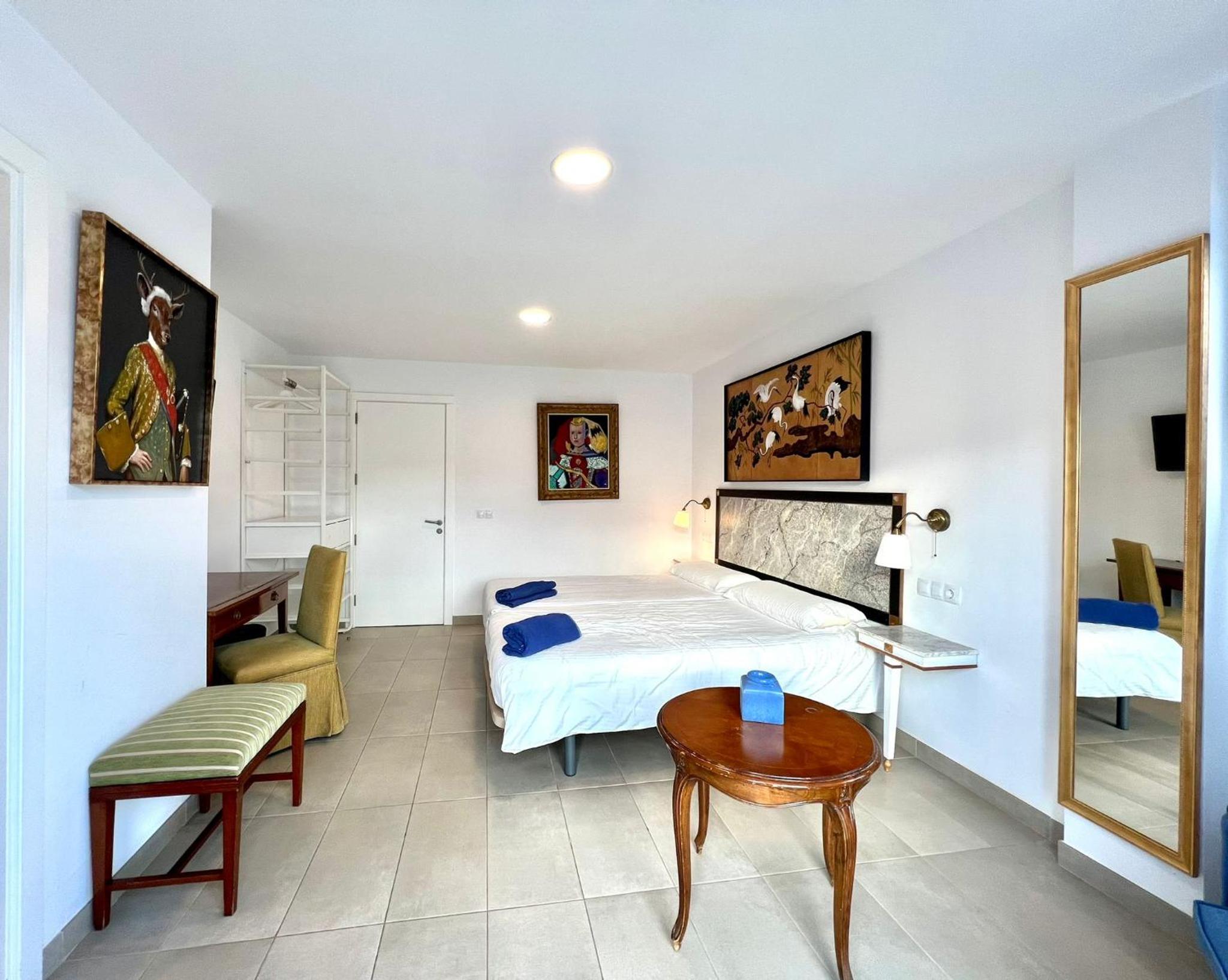 Superior Twin Room photo 2