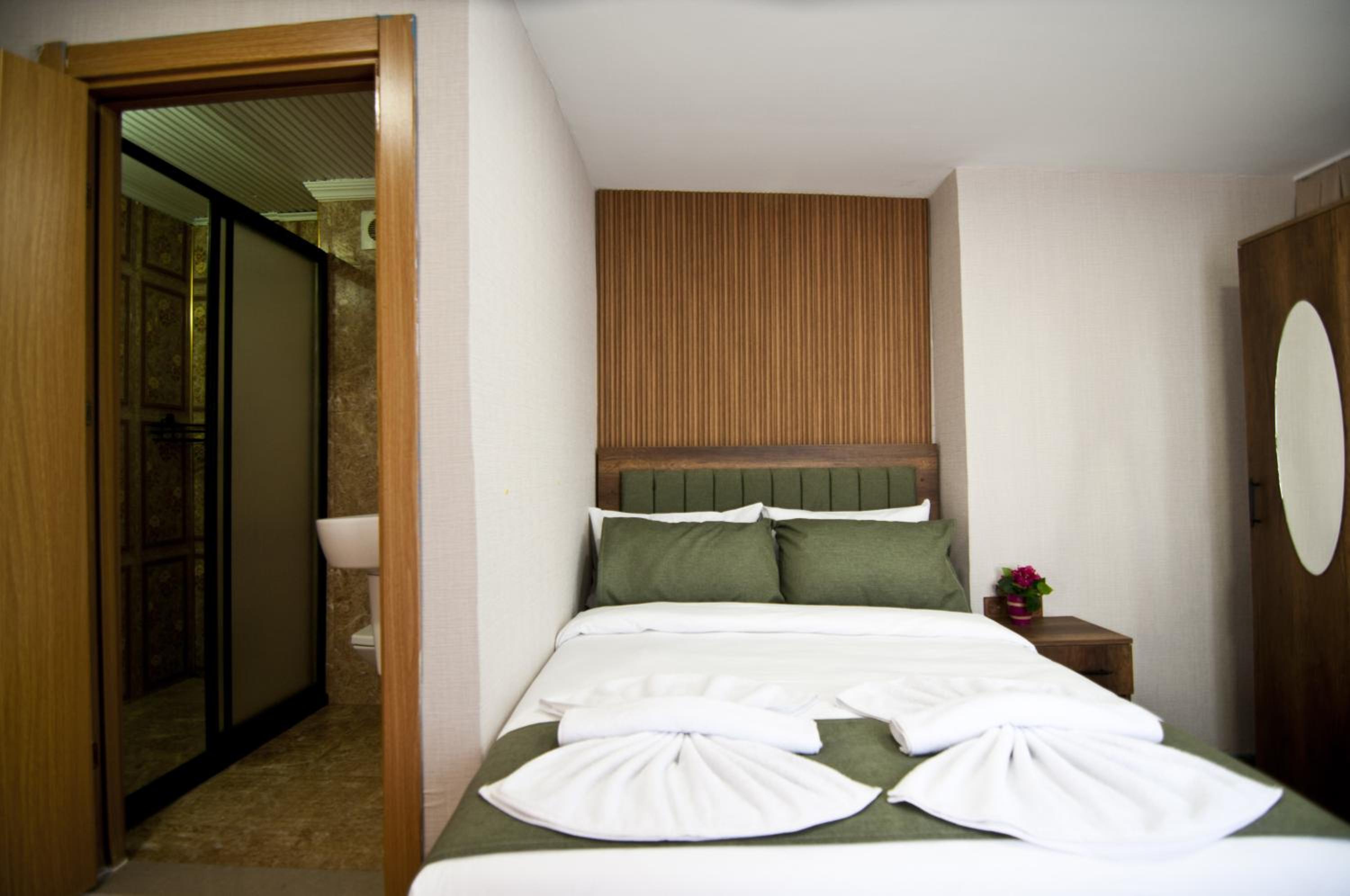 Double Or Twin Room photo 2