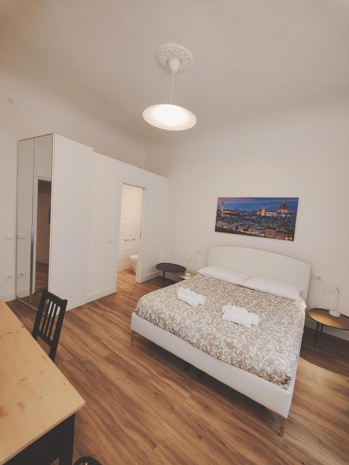 Standard Double Room photo 2