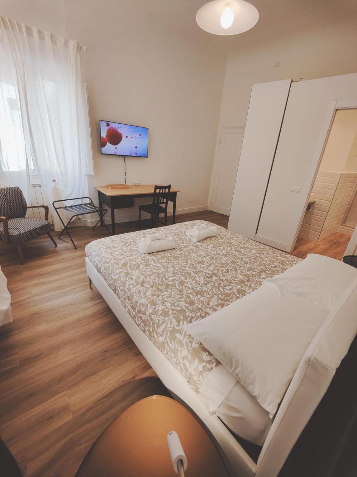 Standard Double Room photo 1