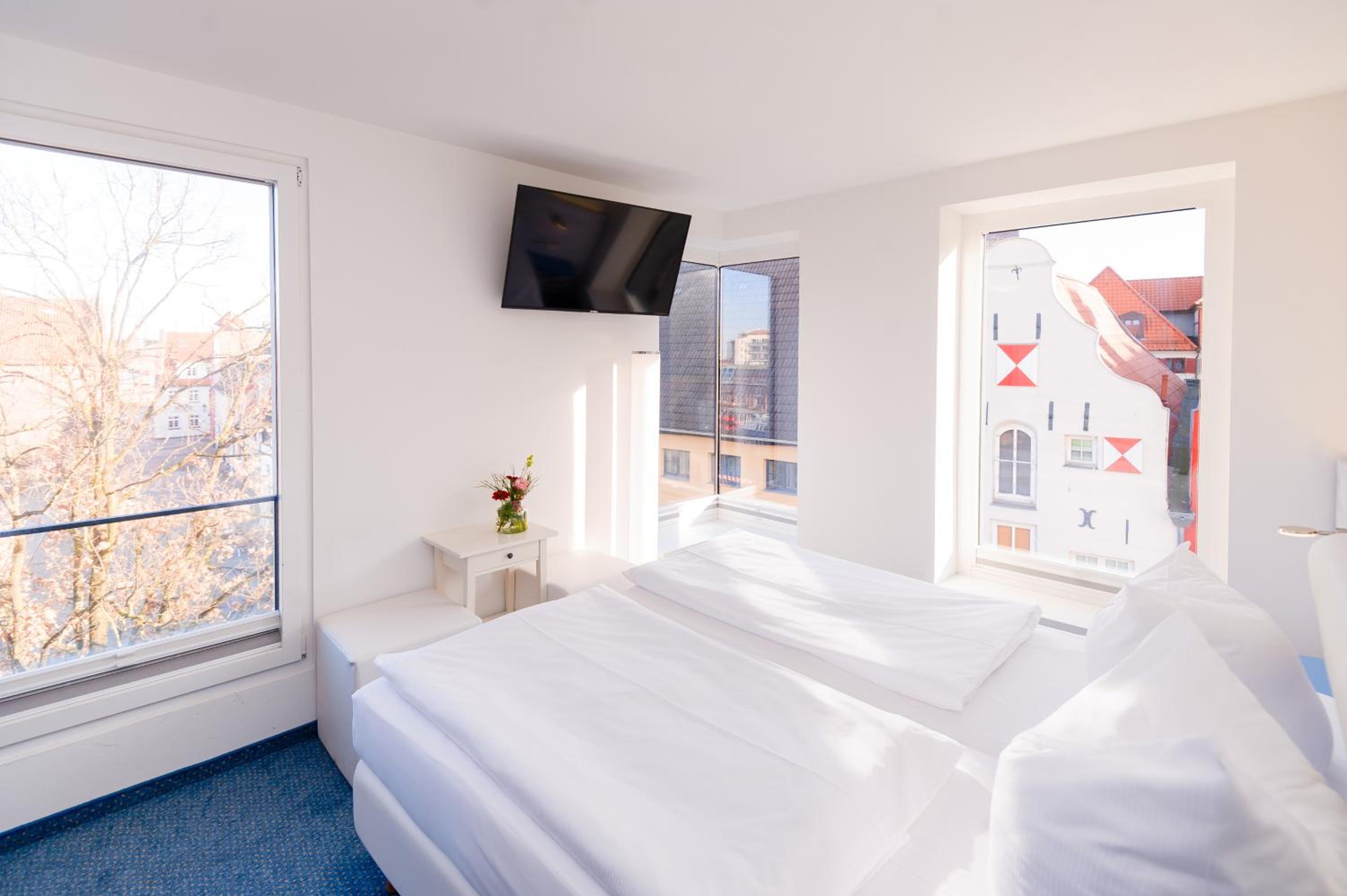 Double Room - Photo 2