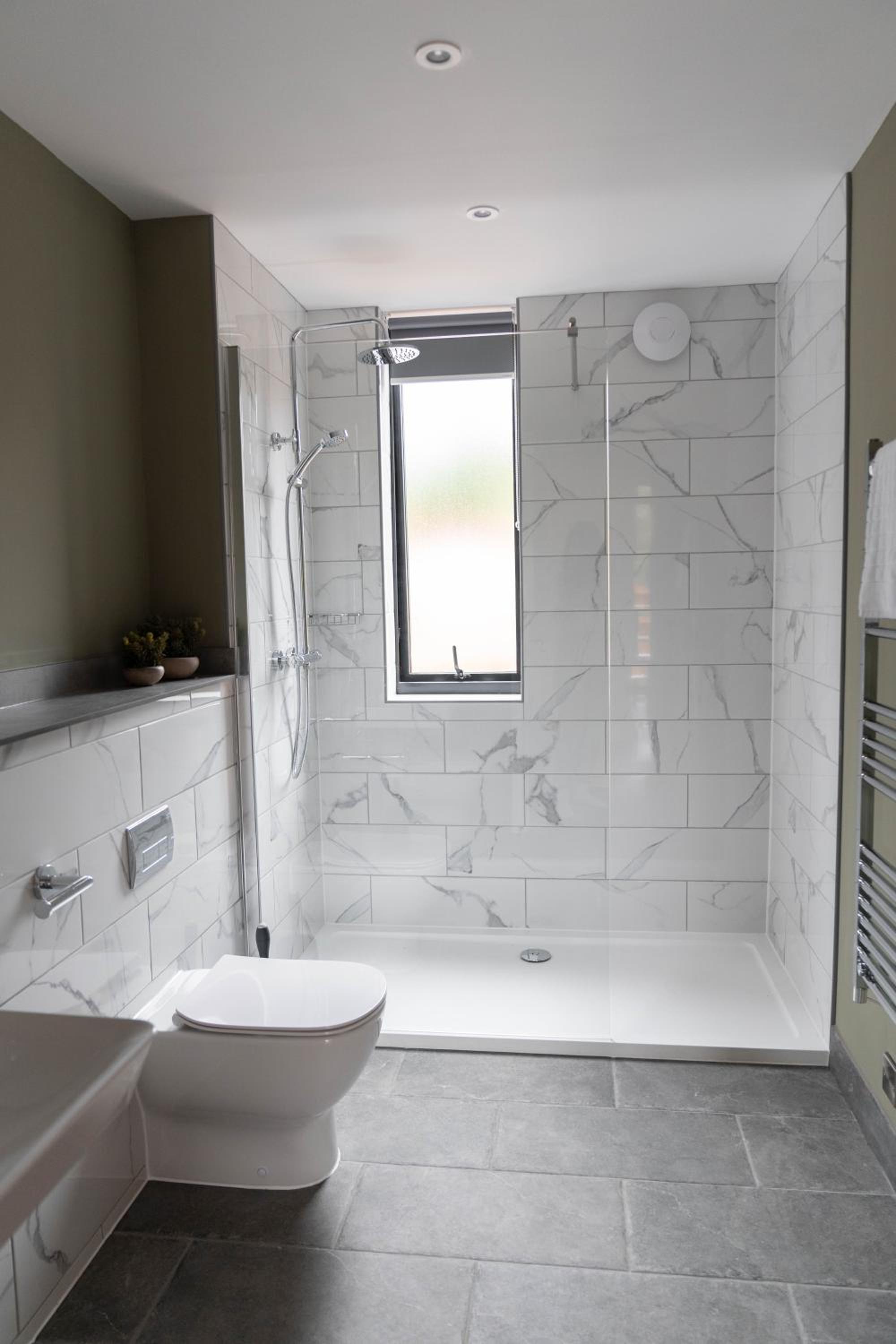 Three-Bedroom Meadow Lodge - Accessible  photo 2