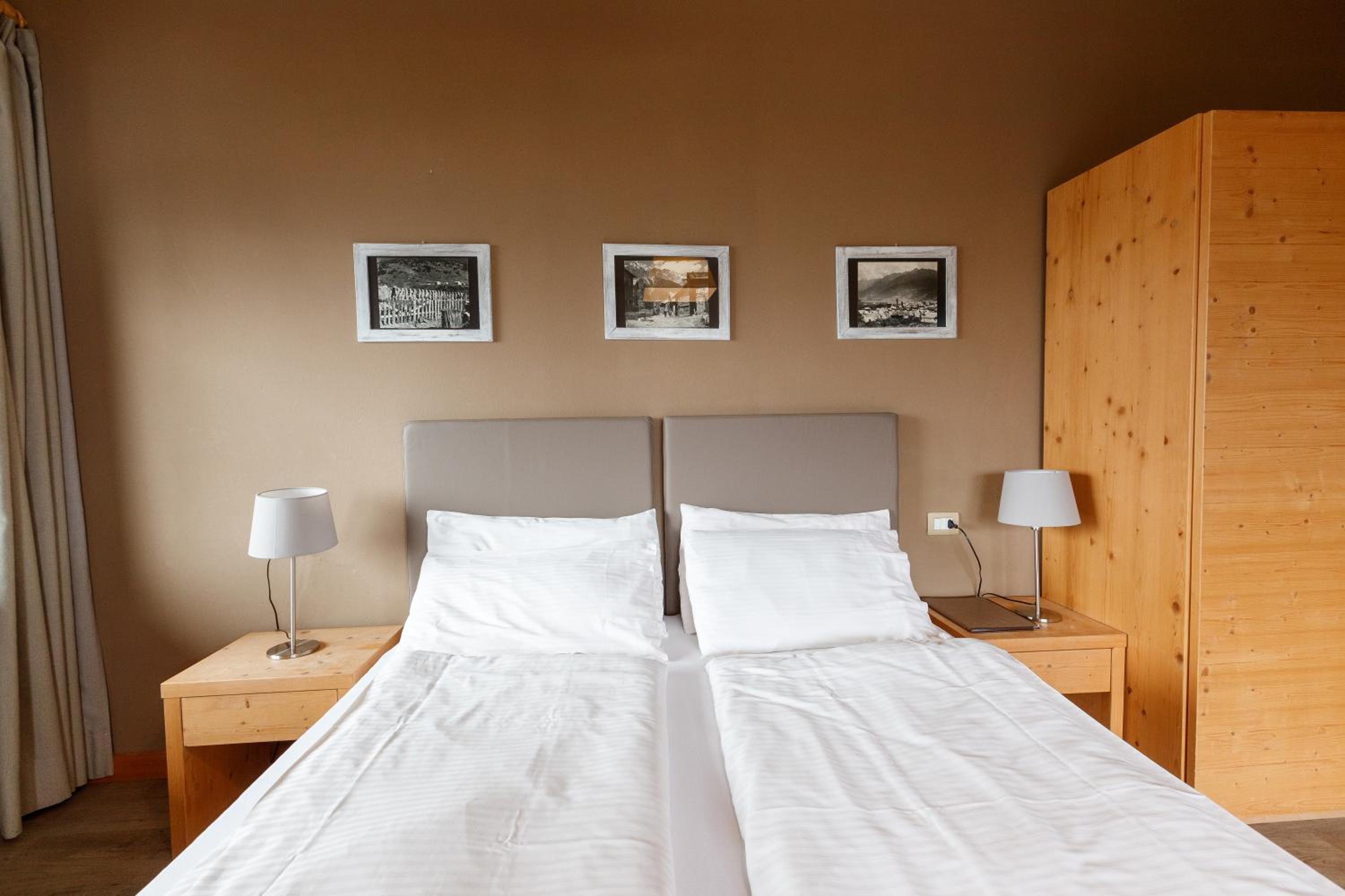 Studio with Sofa Bed