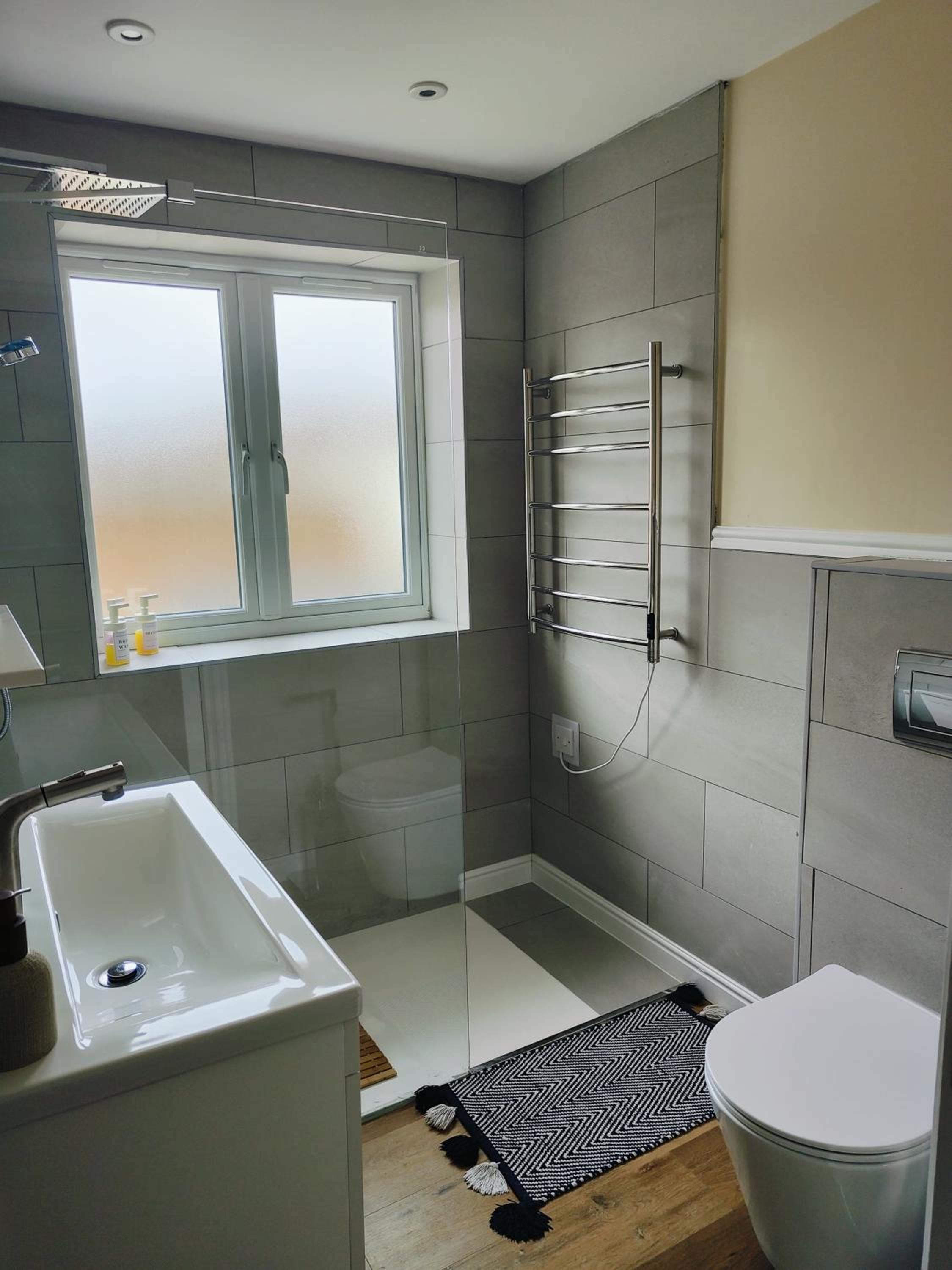 Deluxe Double Room with Shower photo 3