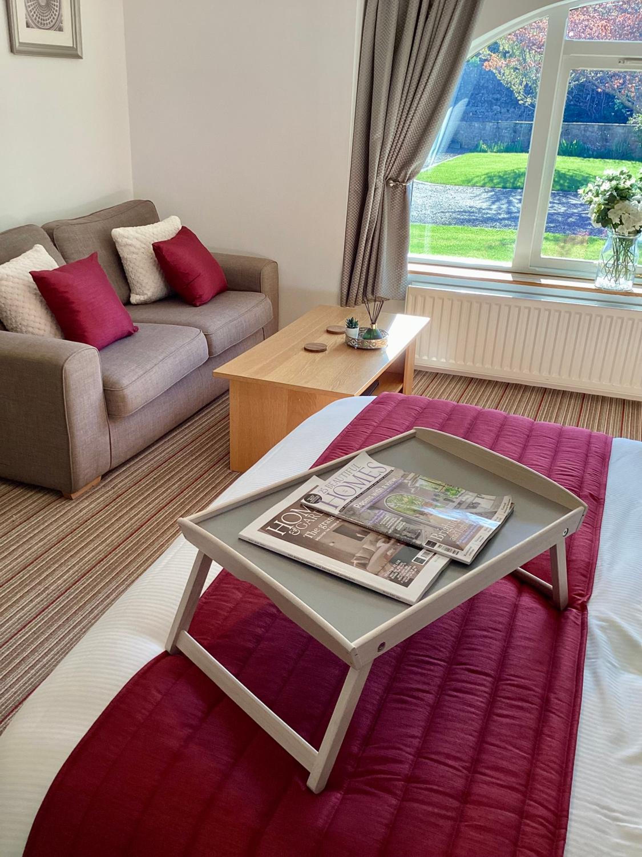 Deluxe King Suite photo 2