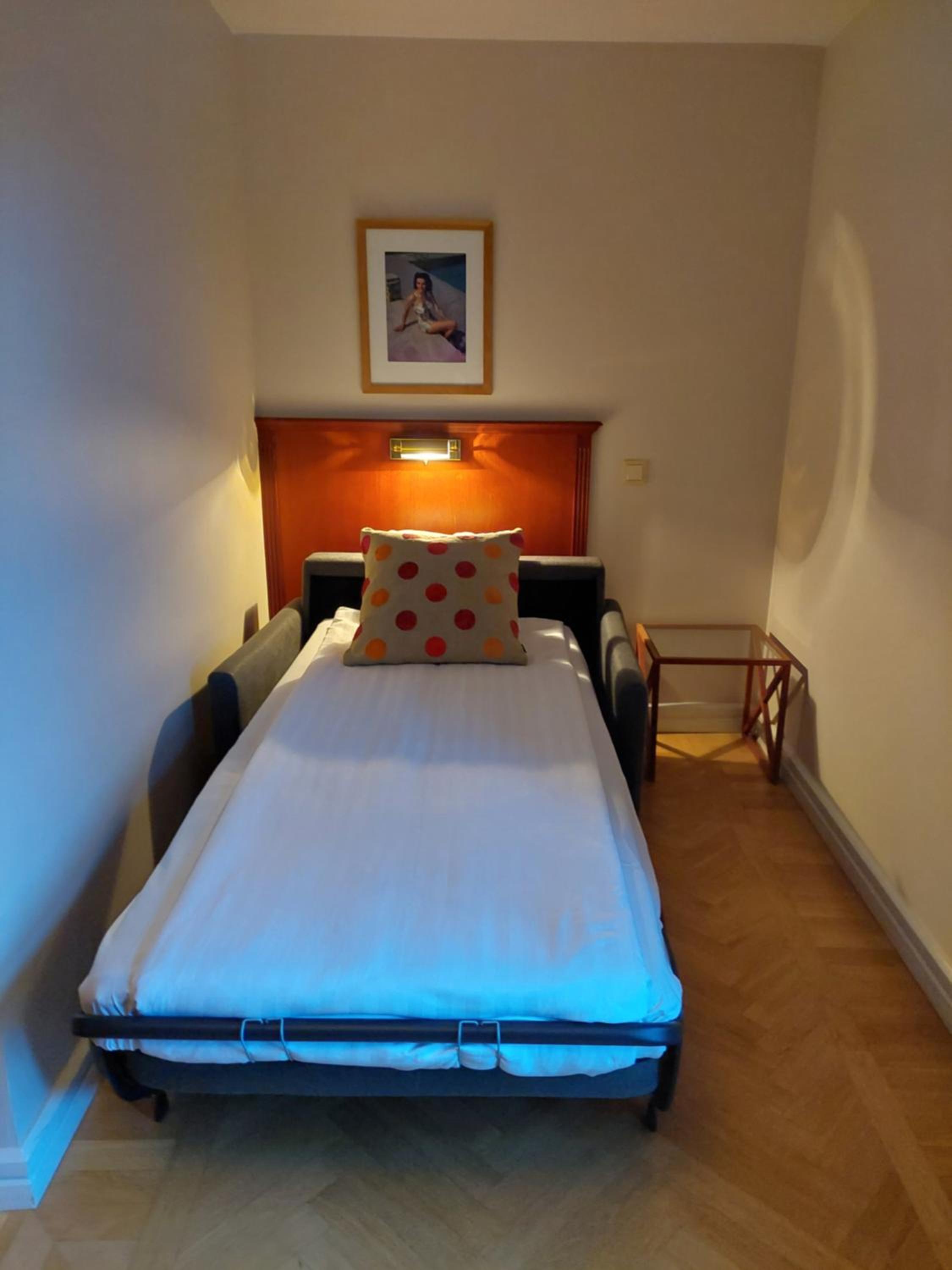 Deluxe Room - Photo 3