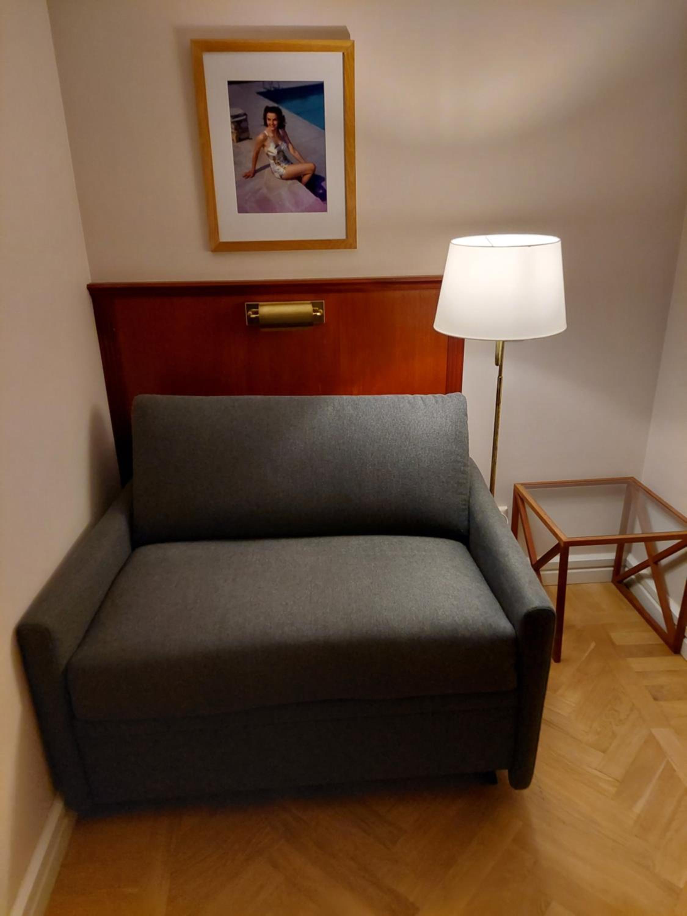 Deluxe Room - Photo 2