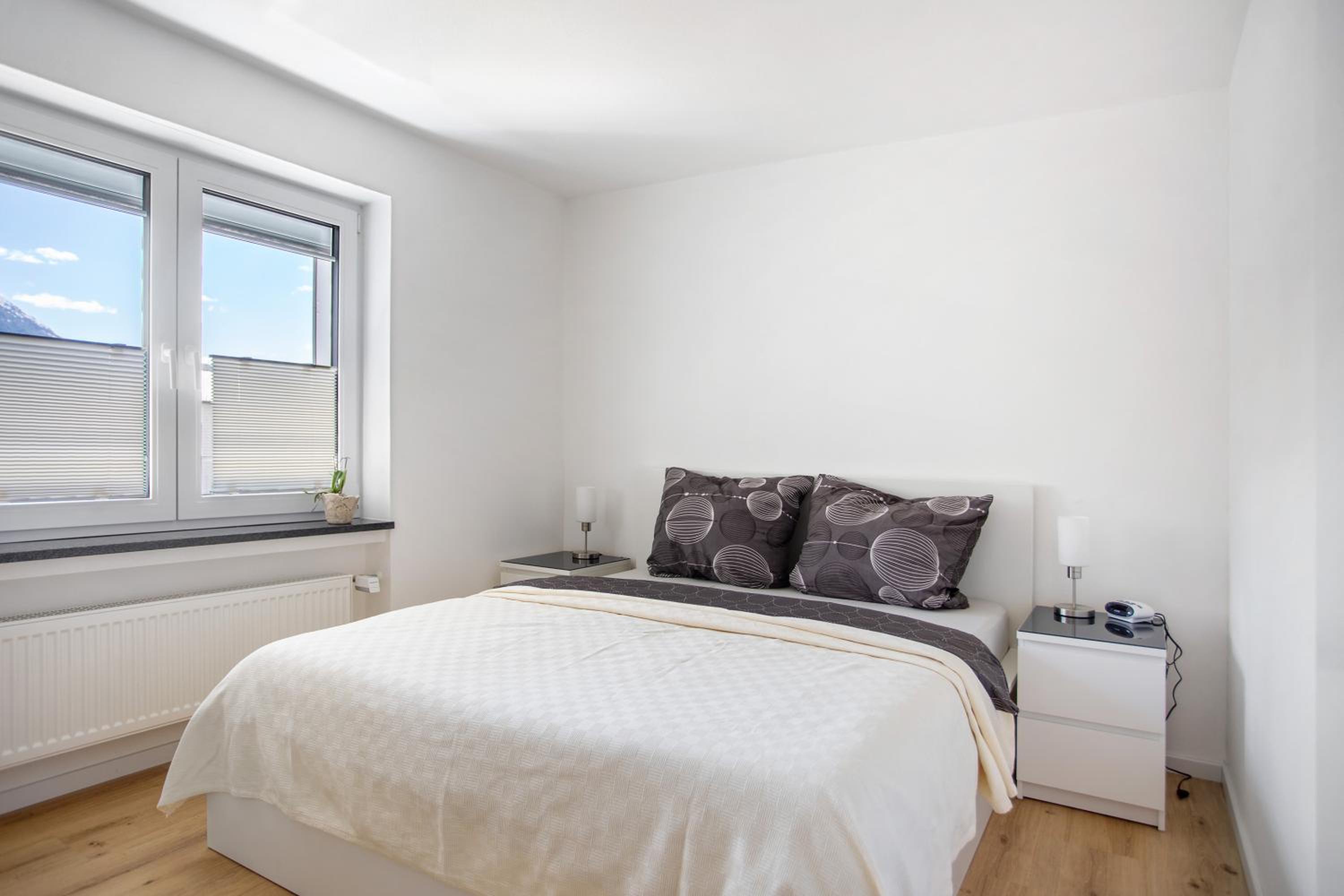 Two-Bedroom Deluxe Apartment with Garden View photo 1