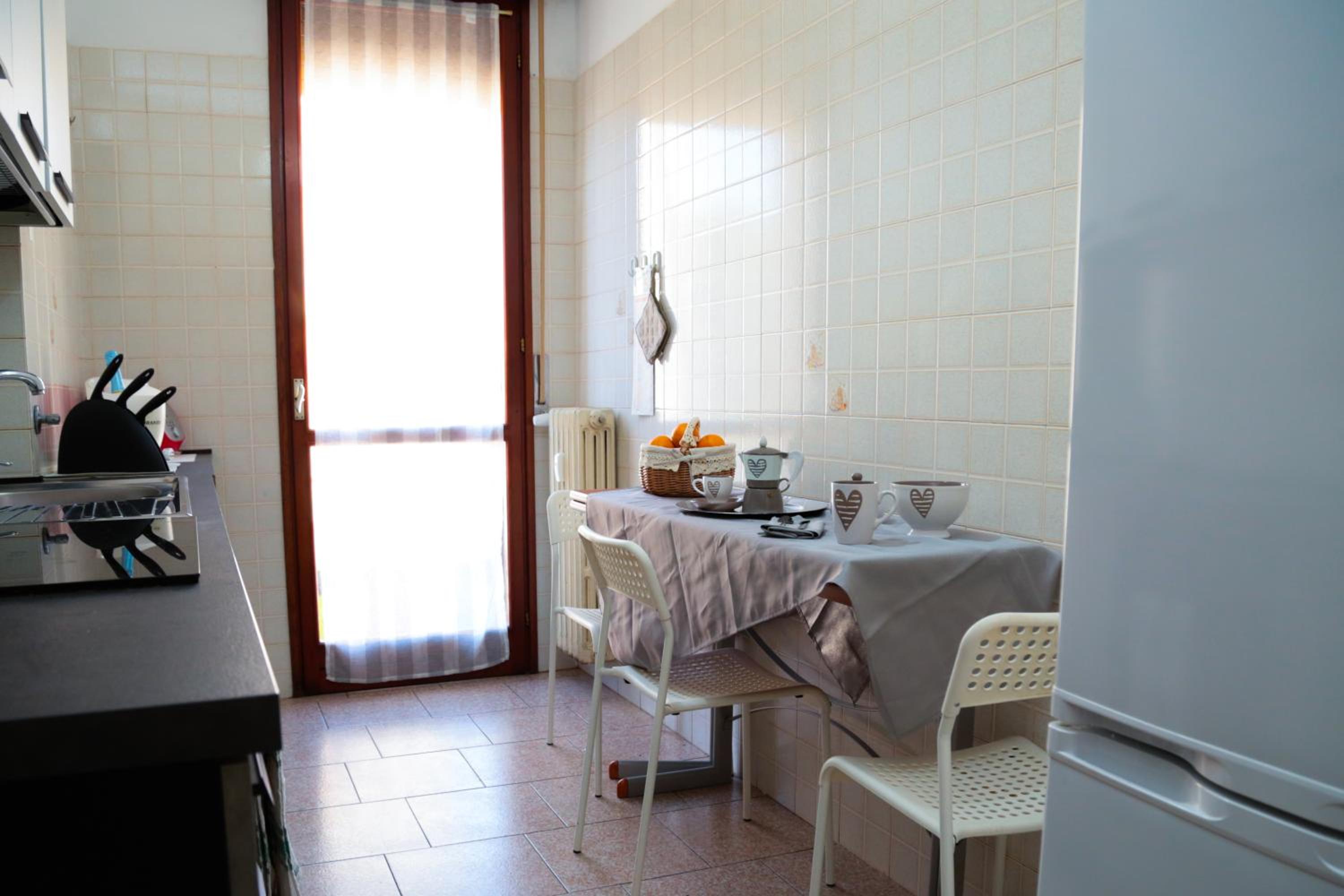 Standard Single Room with Shared Bathroom photo 3