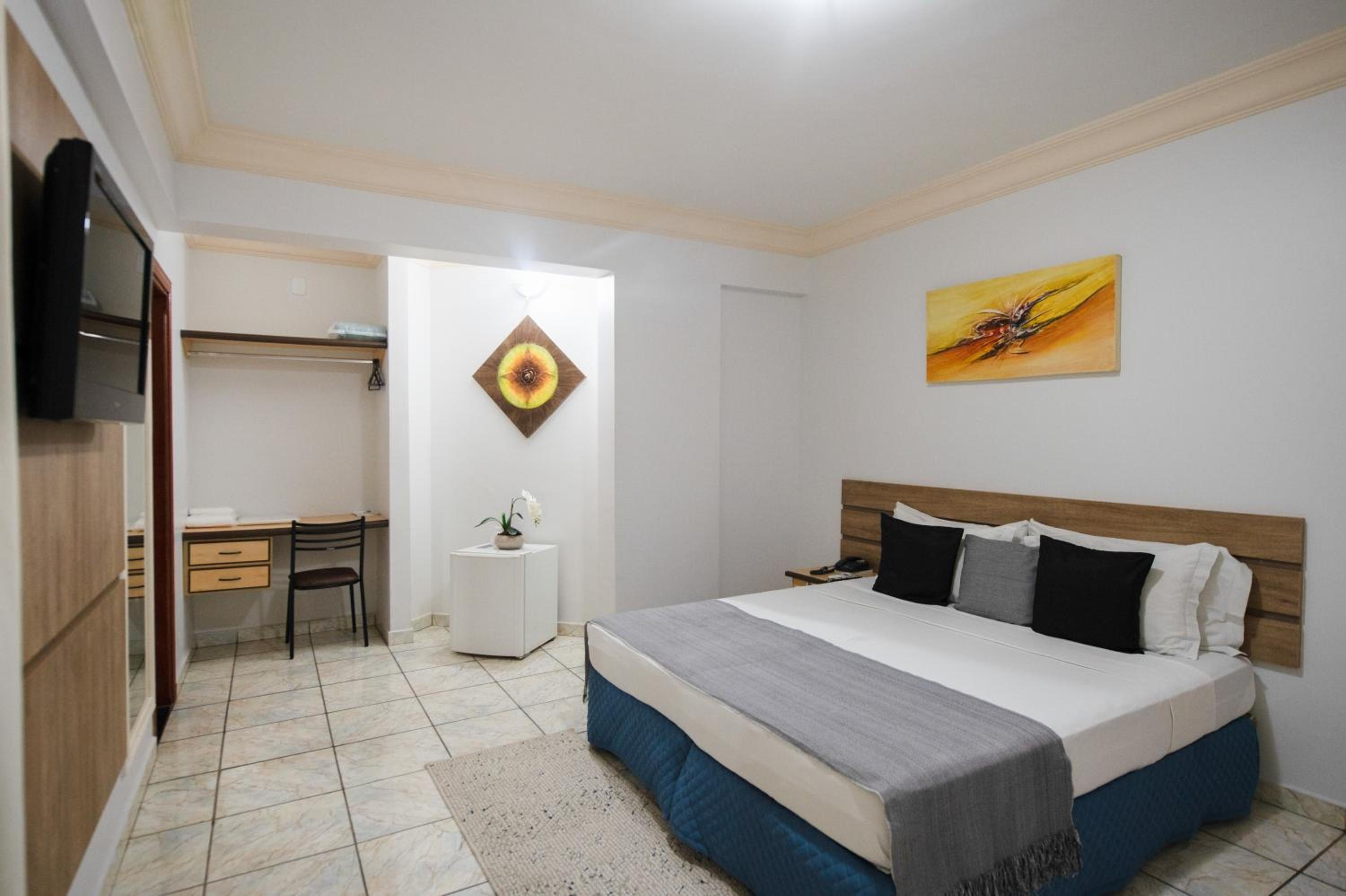 Deluxe Double Room with Shower photo 2