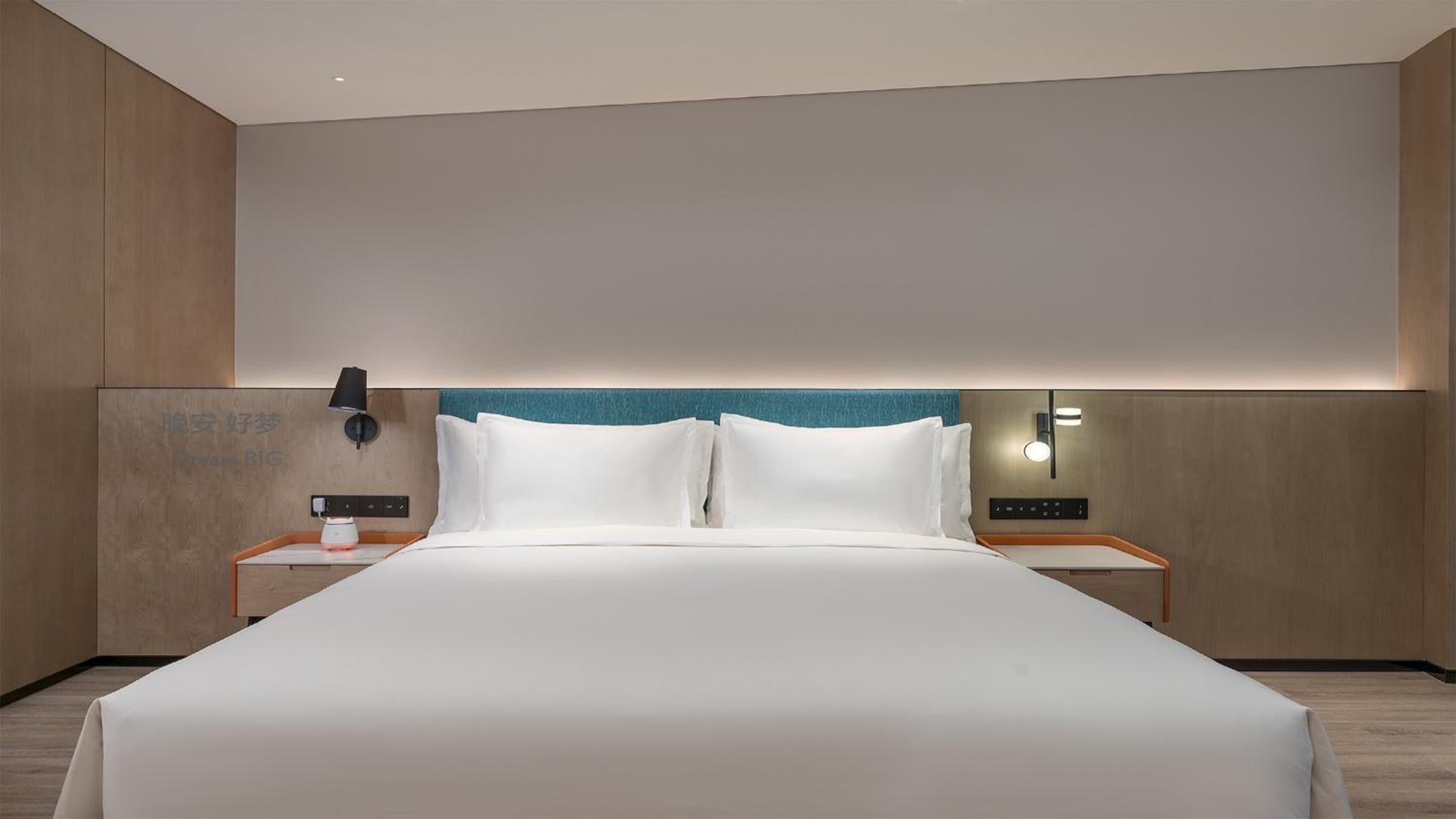 One-Bedroom Suite