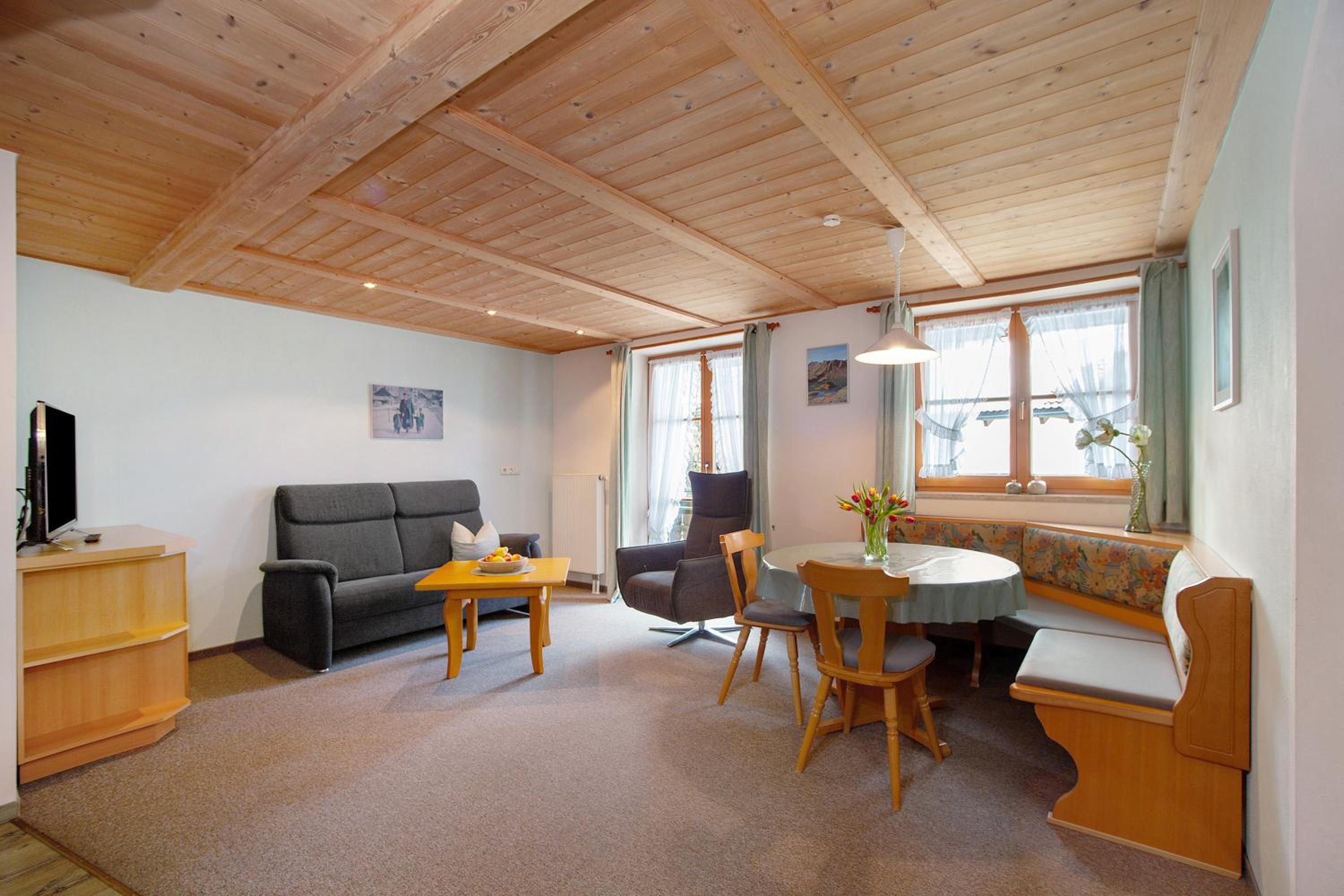 Two-Bedroom Deluxe Apartment with Garden View