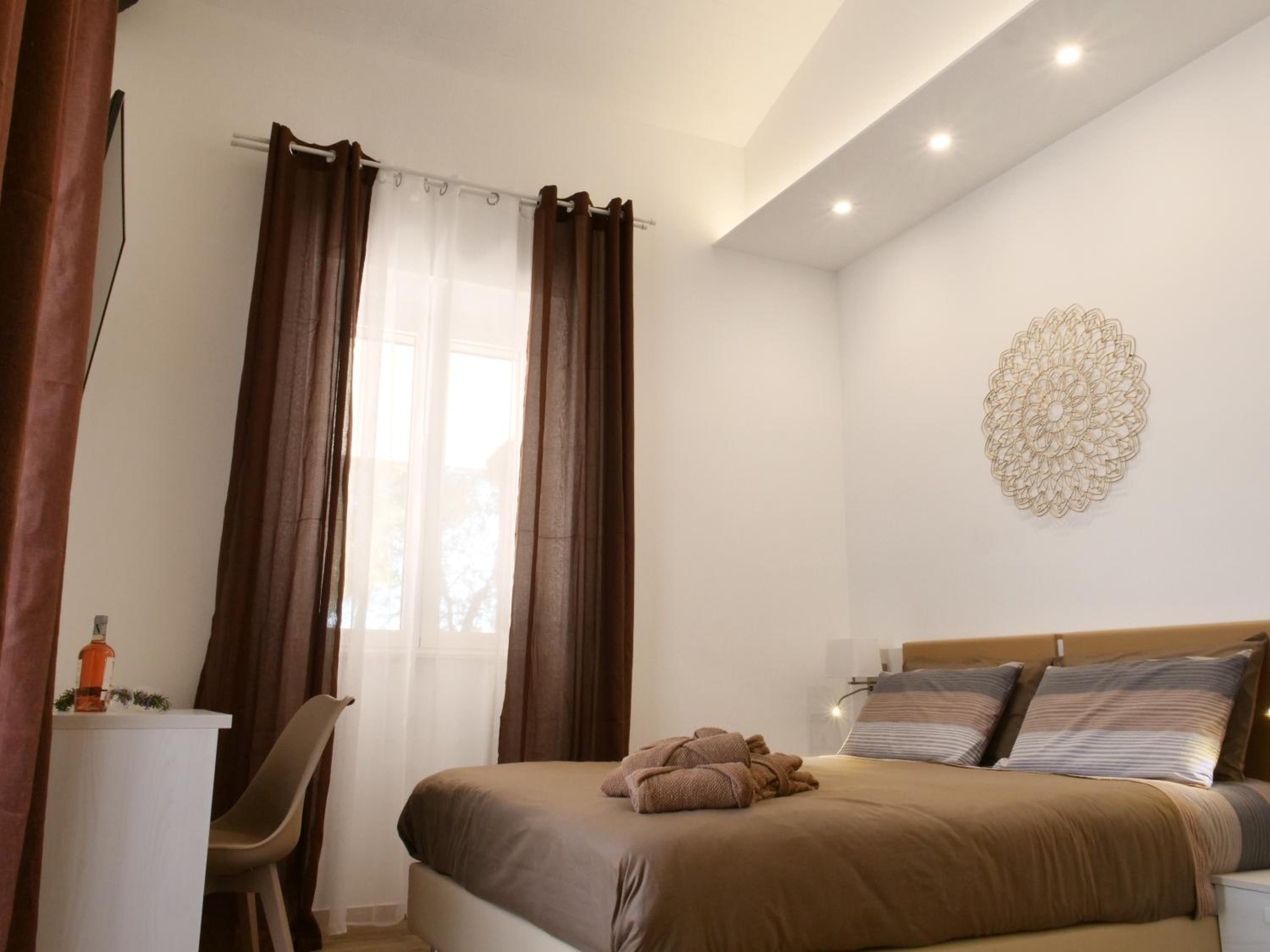 Double Room with Private Bathroom photo 1