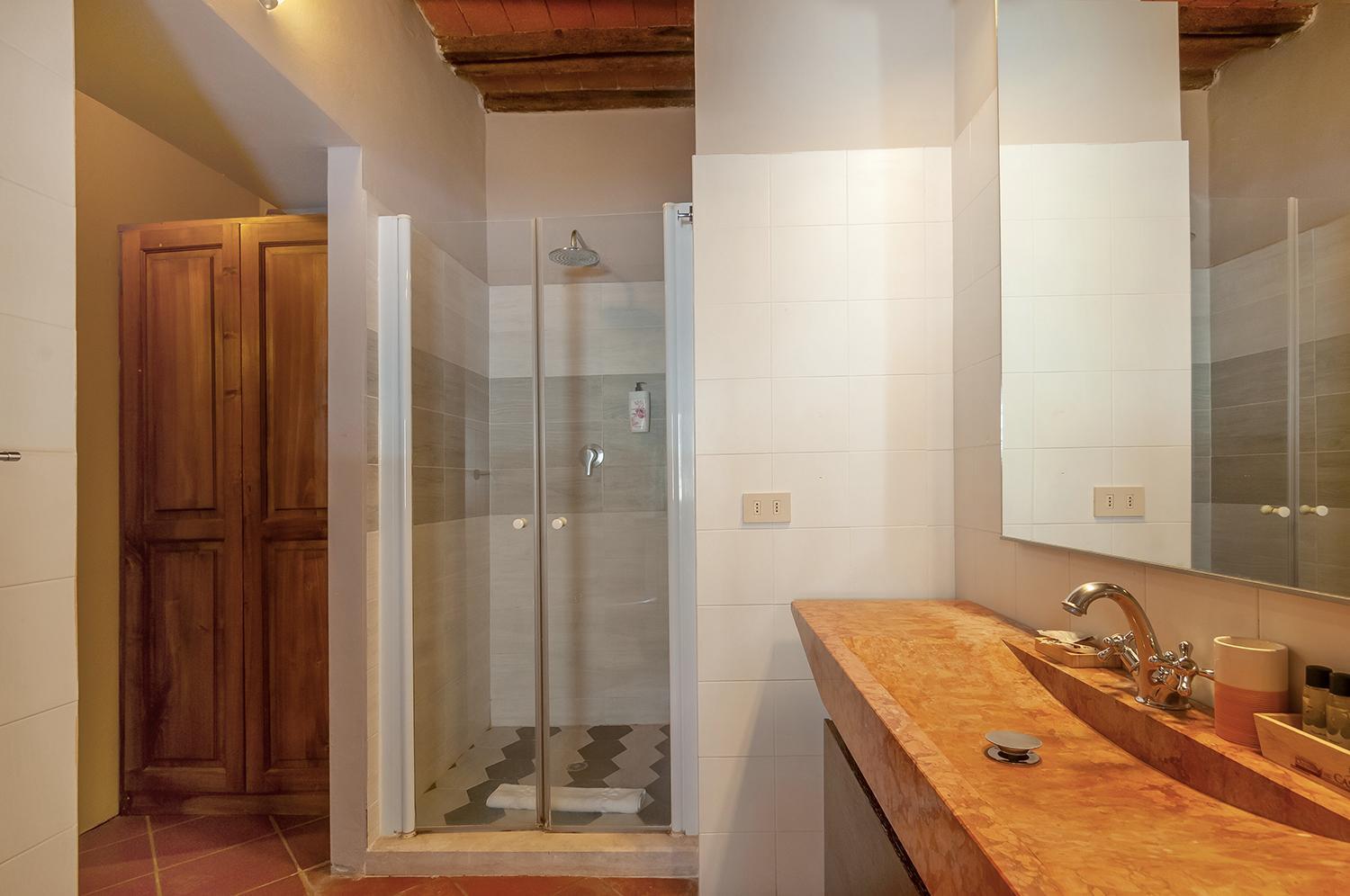 Classic Borgo - Photo 8