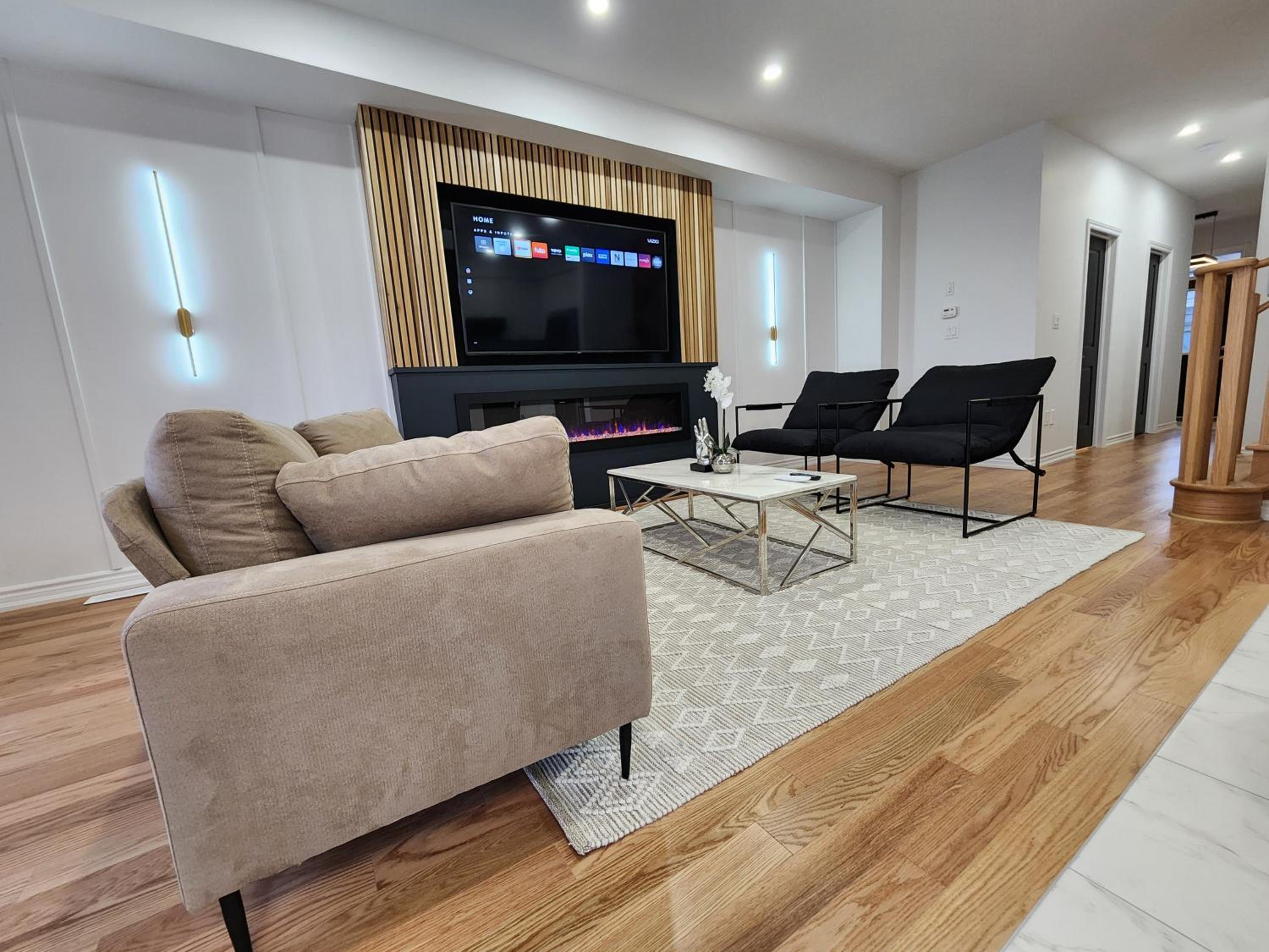 Apartment photo 2
