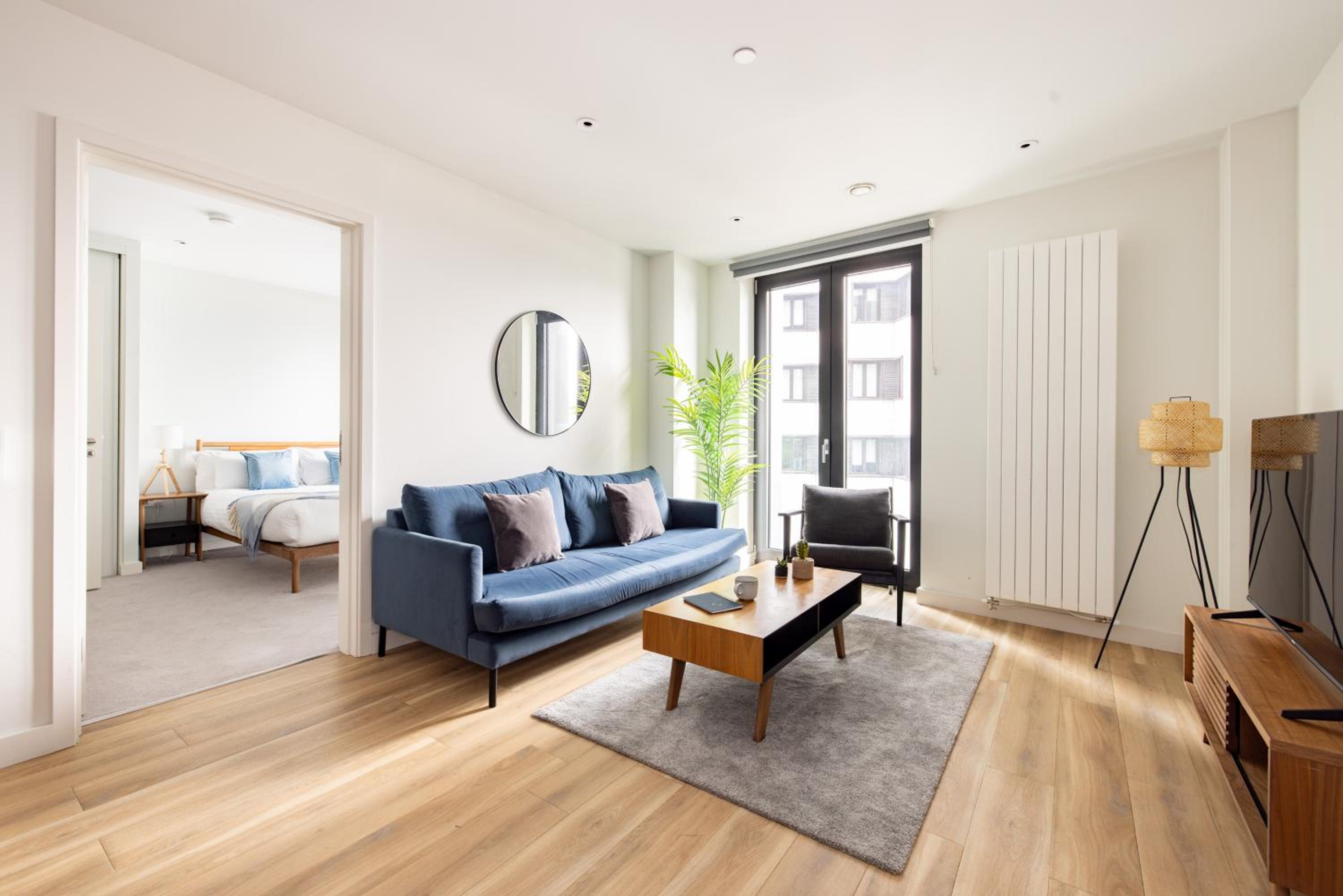 One Bedroom Apartment - Photo 1