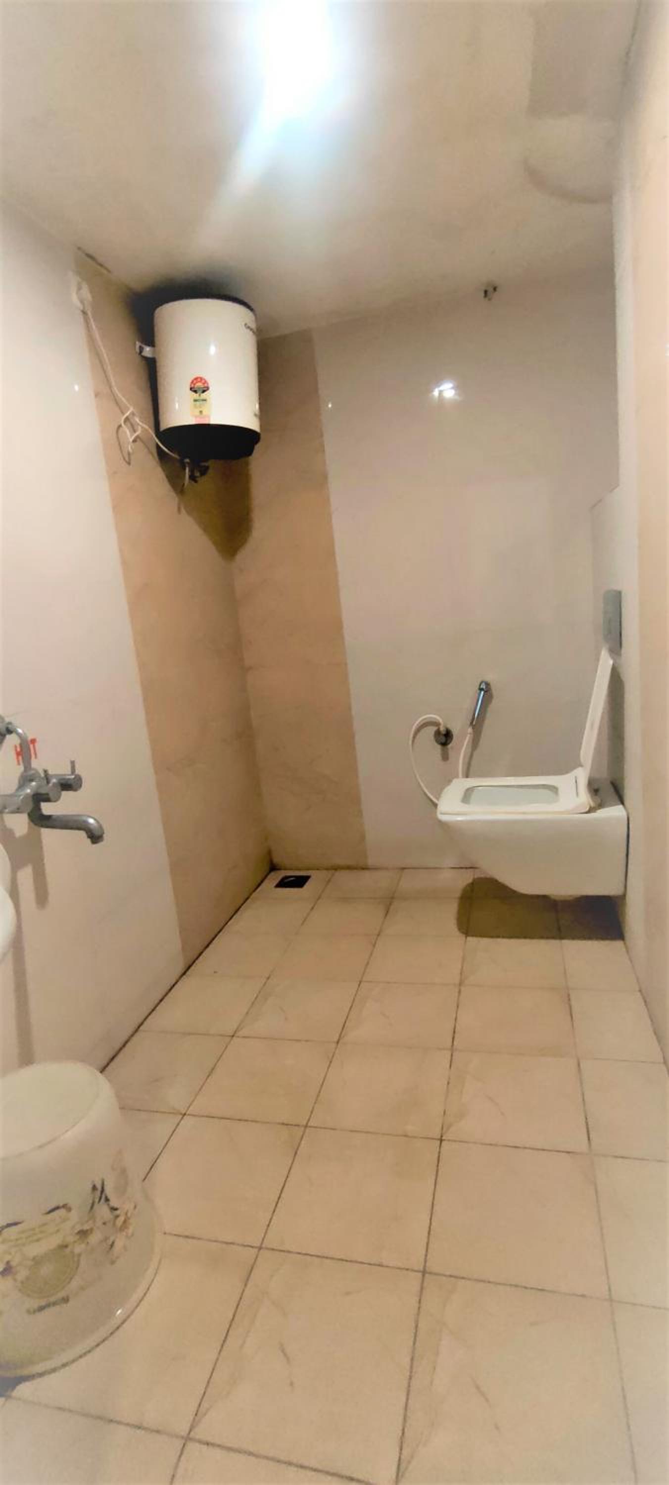 Triple Room with Balcony - Photo 4