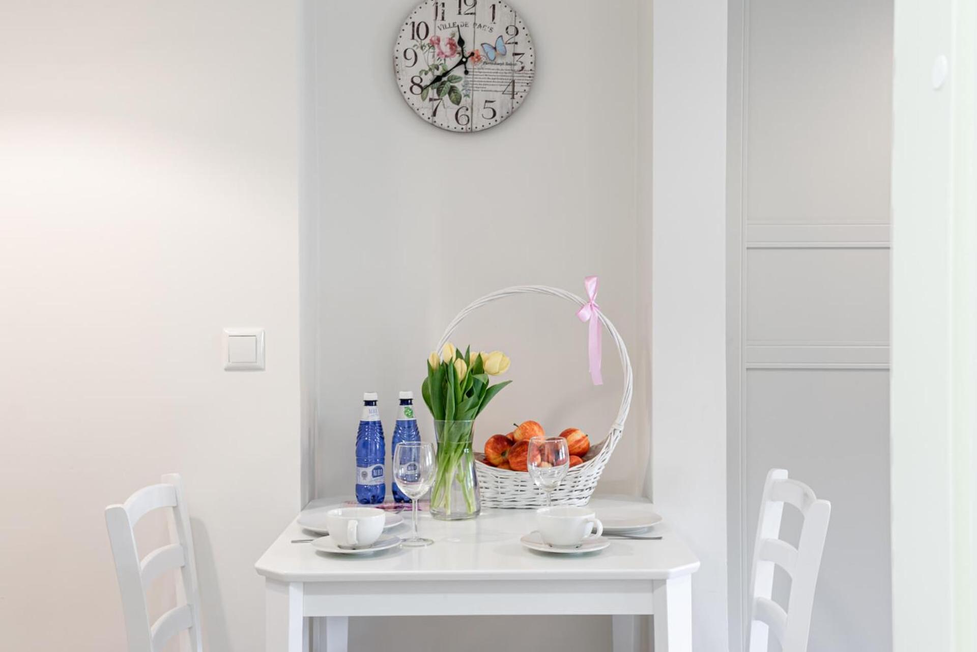 Family Studio - Photo 3
