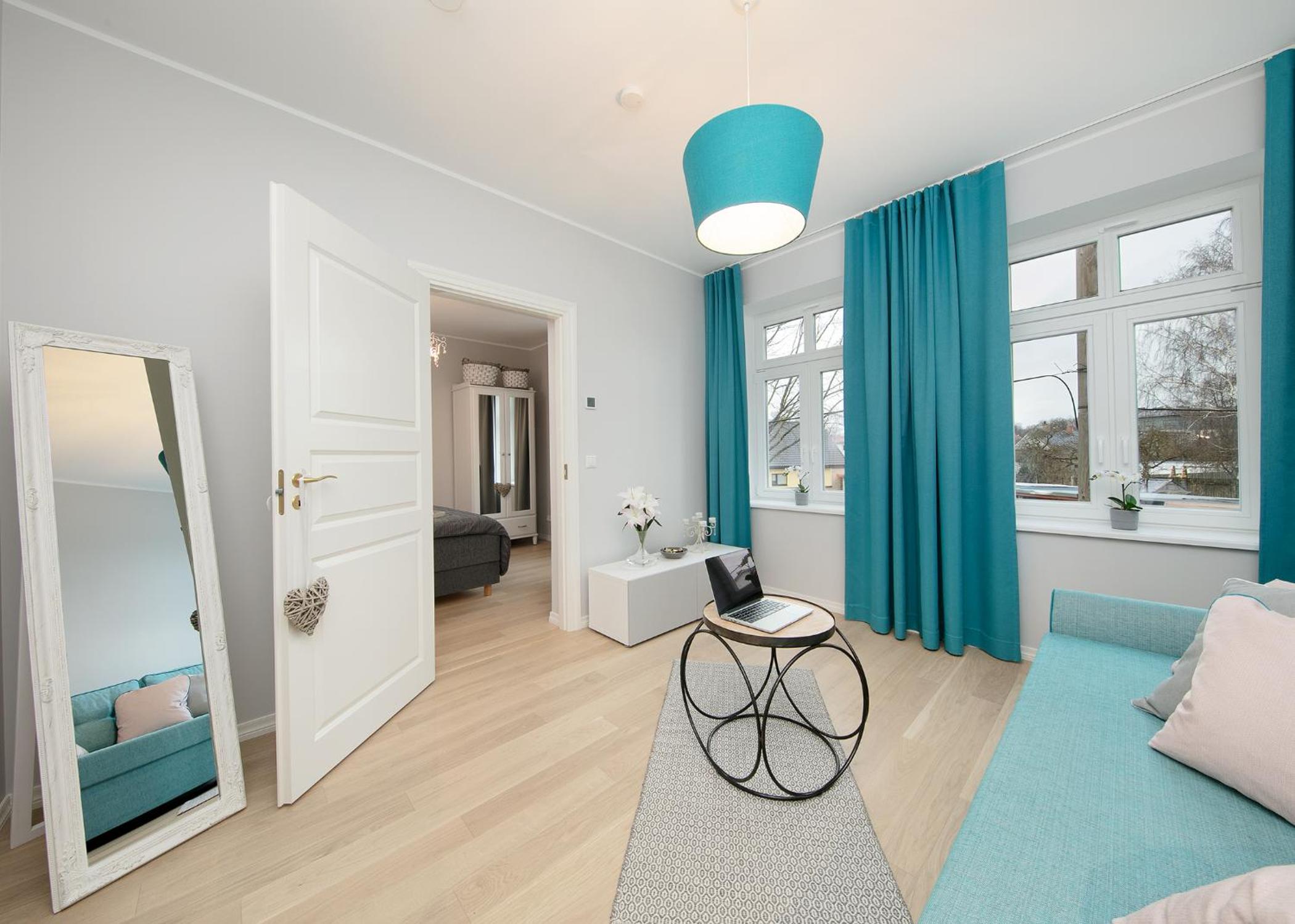 One-Bedroom Apartment - Non-Smoking - Photo 26