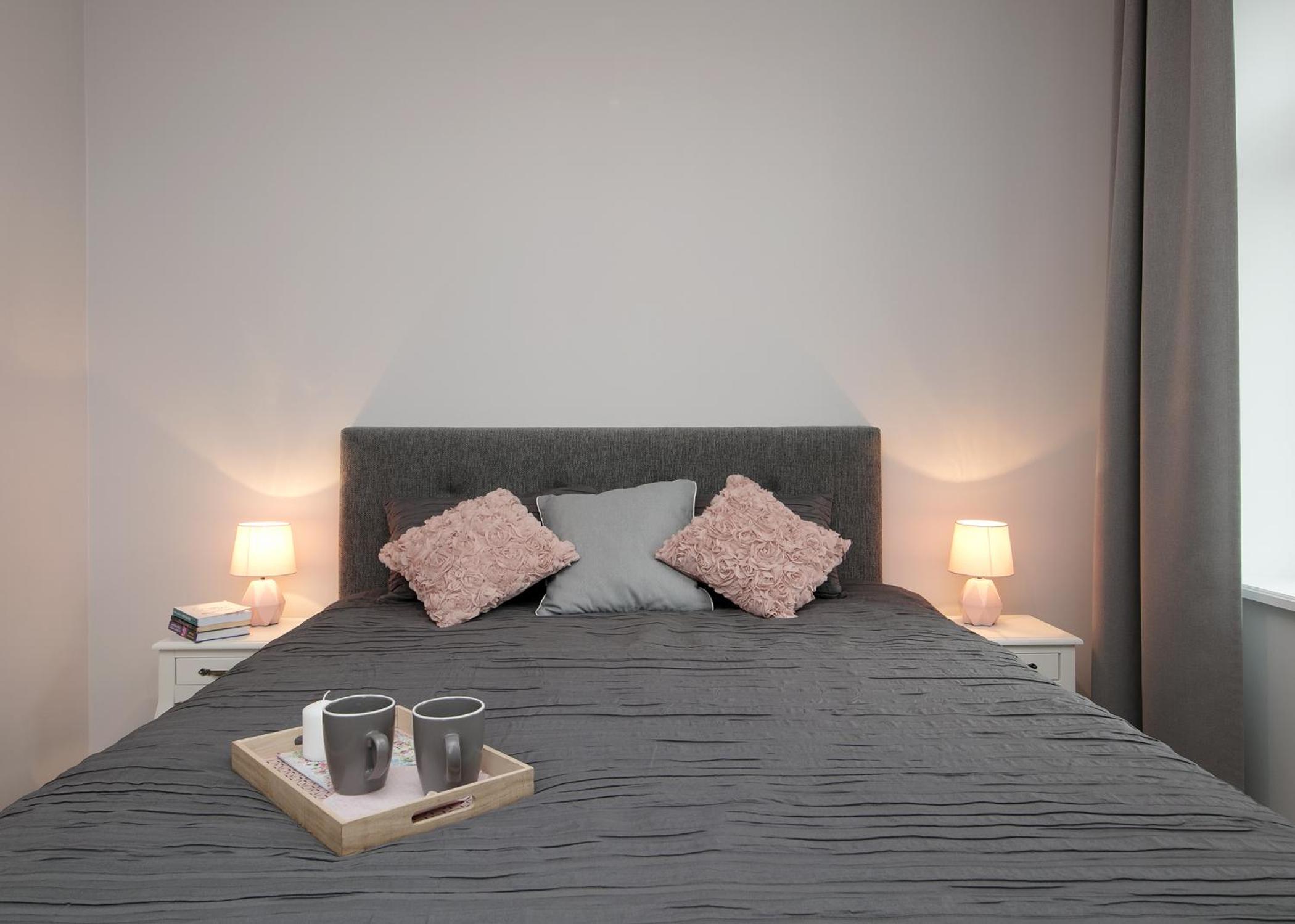 One-Bedroom Apartment - Non-Smoking - Photo 11