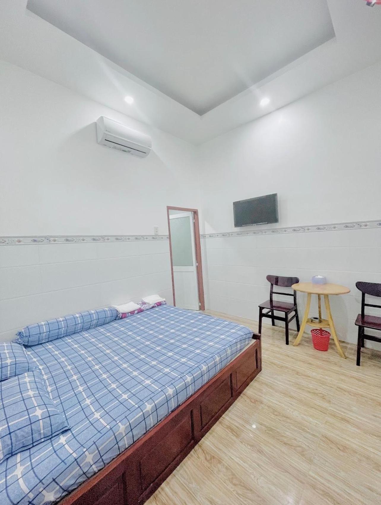 Double Room With Private Bathroom photo 3