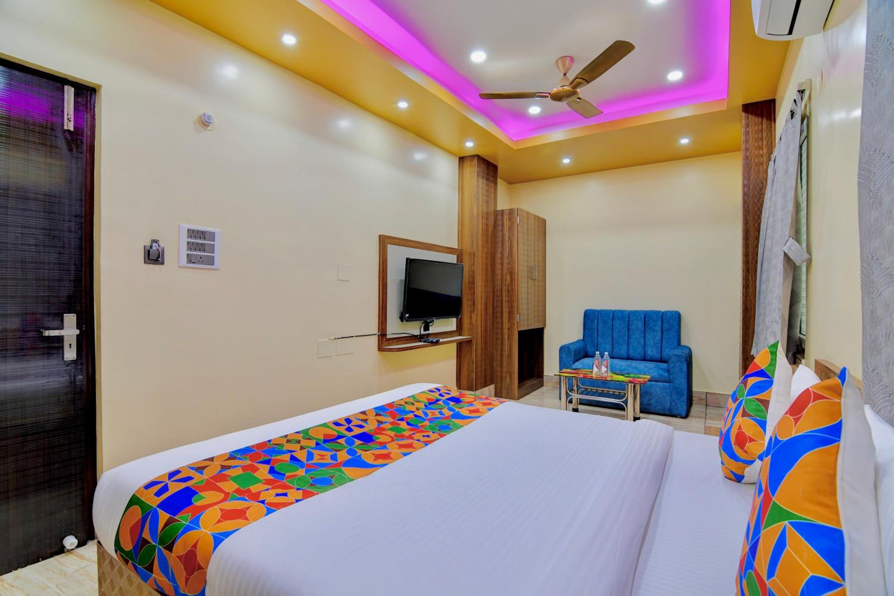 Deluxe Double Room - Photo 24