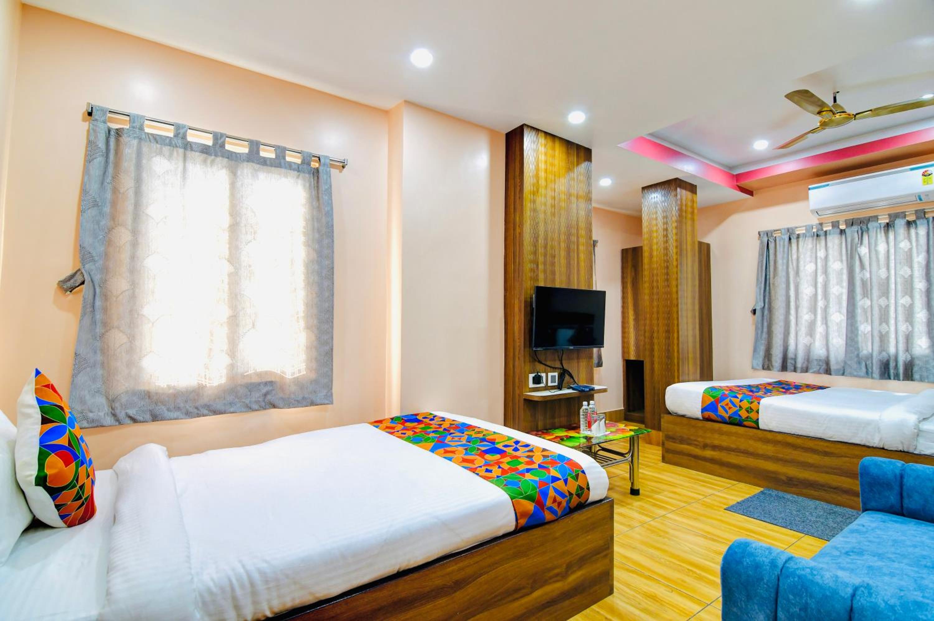 Deluxe Double Room - Photo 19