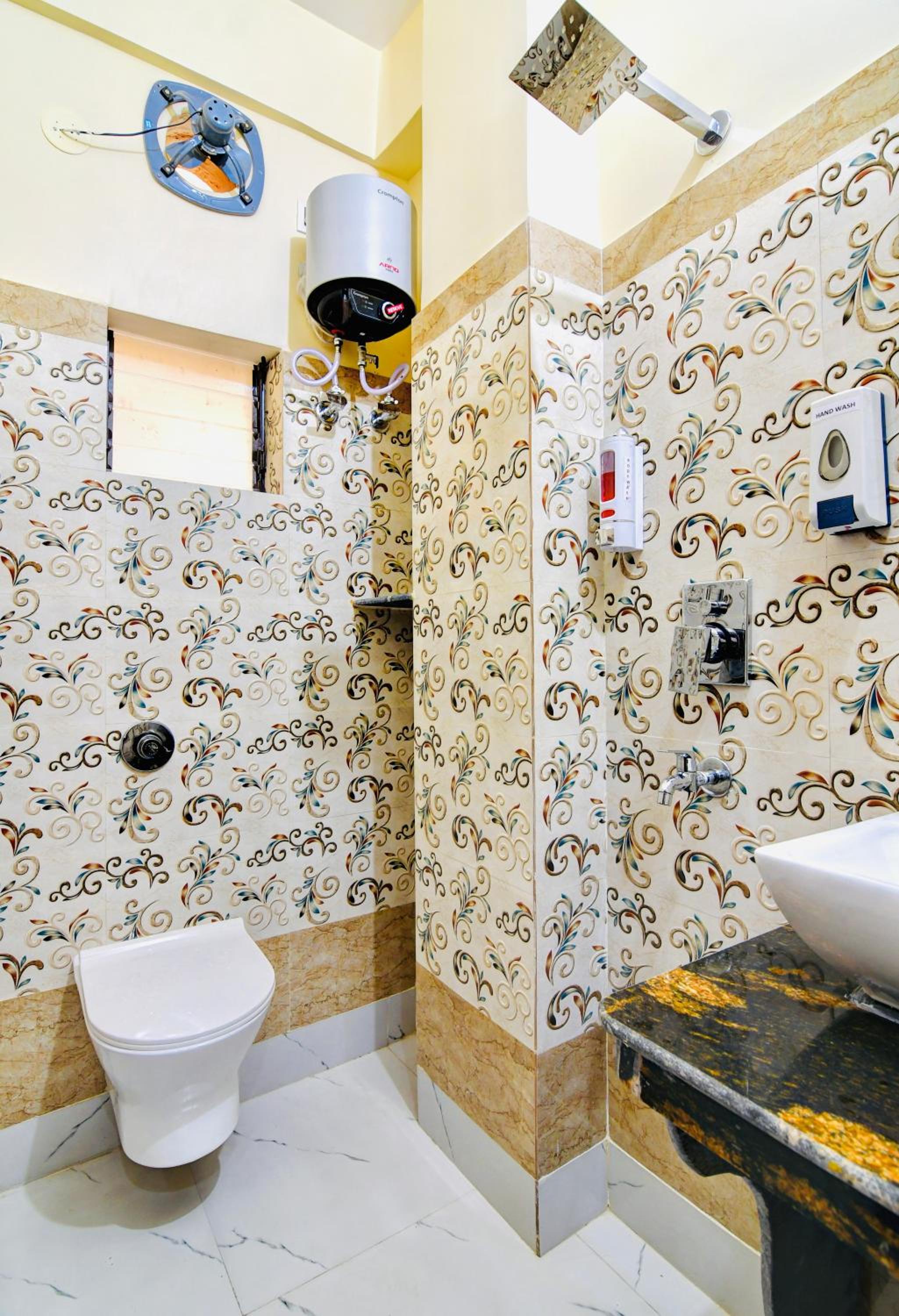 Deluxe Double Room - Photo 3