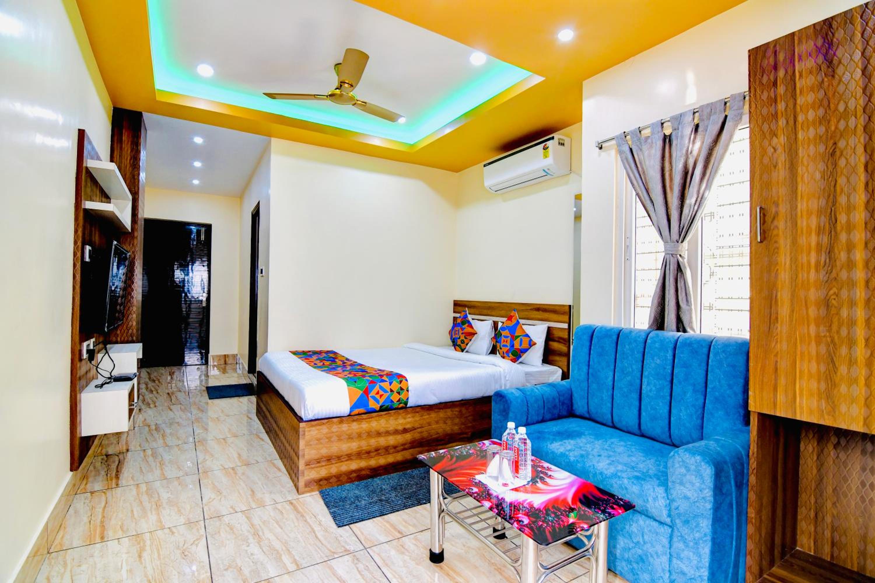 Deluxe Double Room - Photo 30