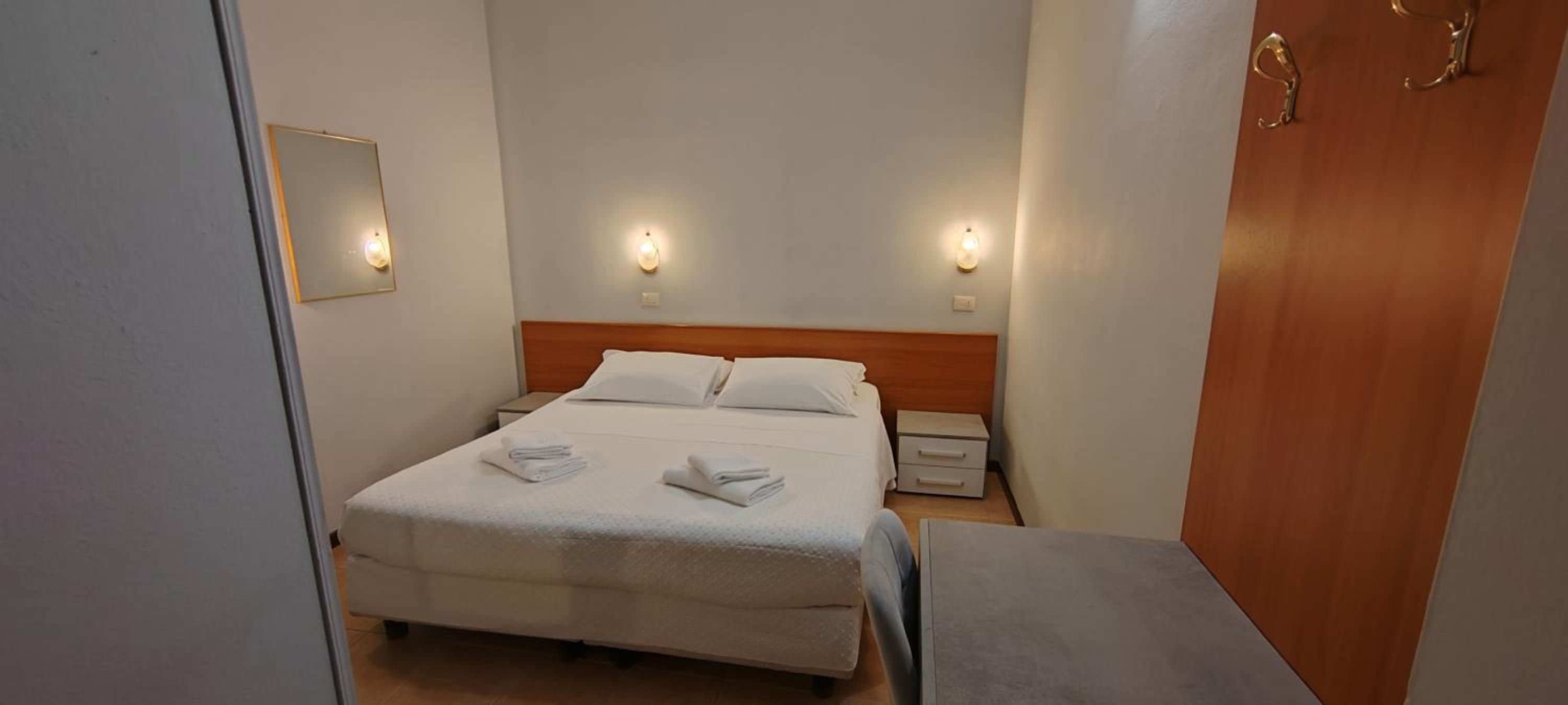 Double Room - Disability Access photo 1