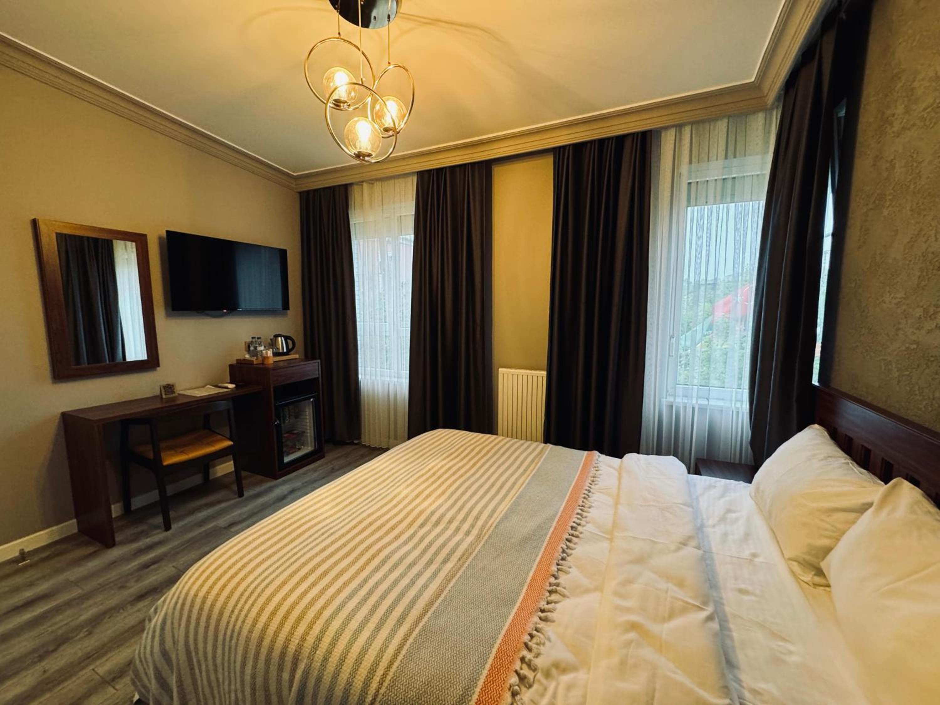 Budget Double Room photo 1