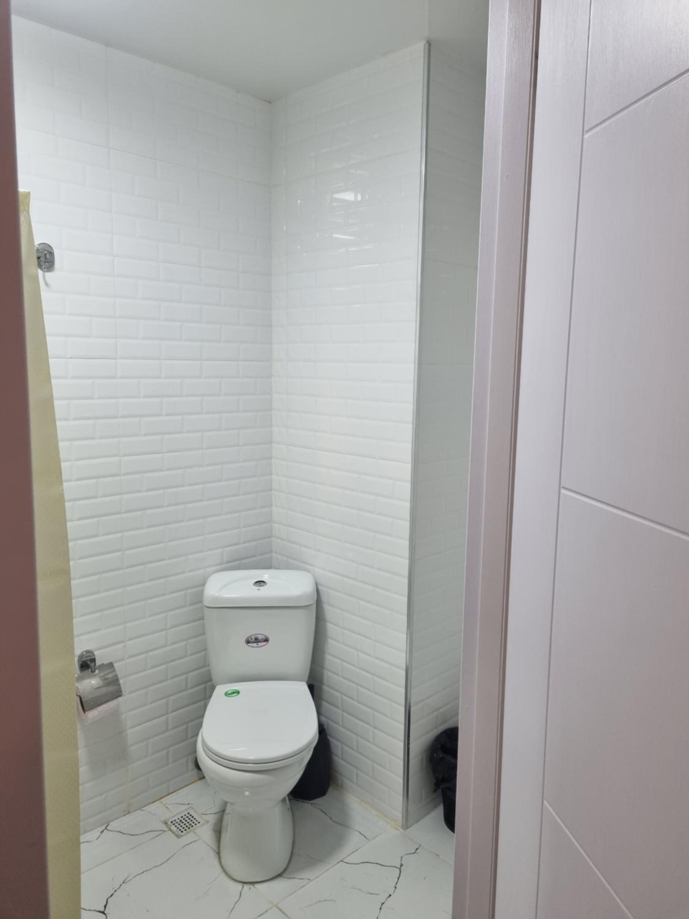 Triple Room with Balcony - Photo 14