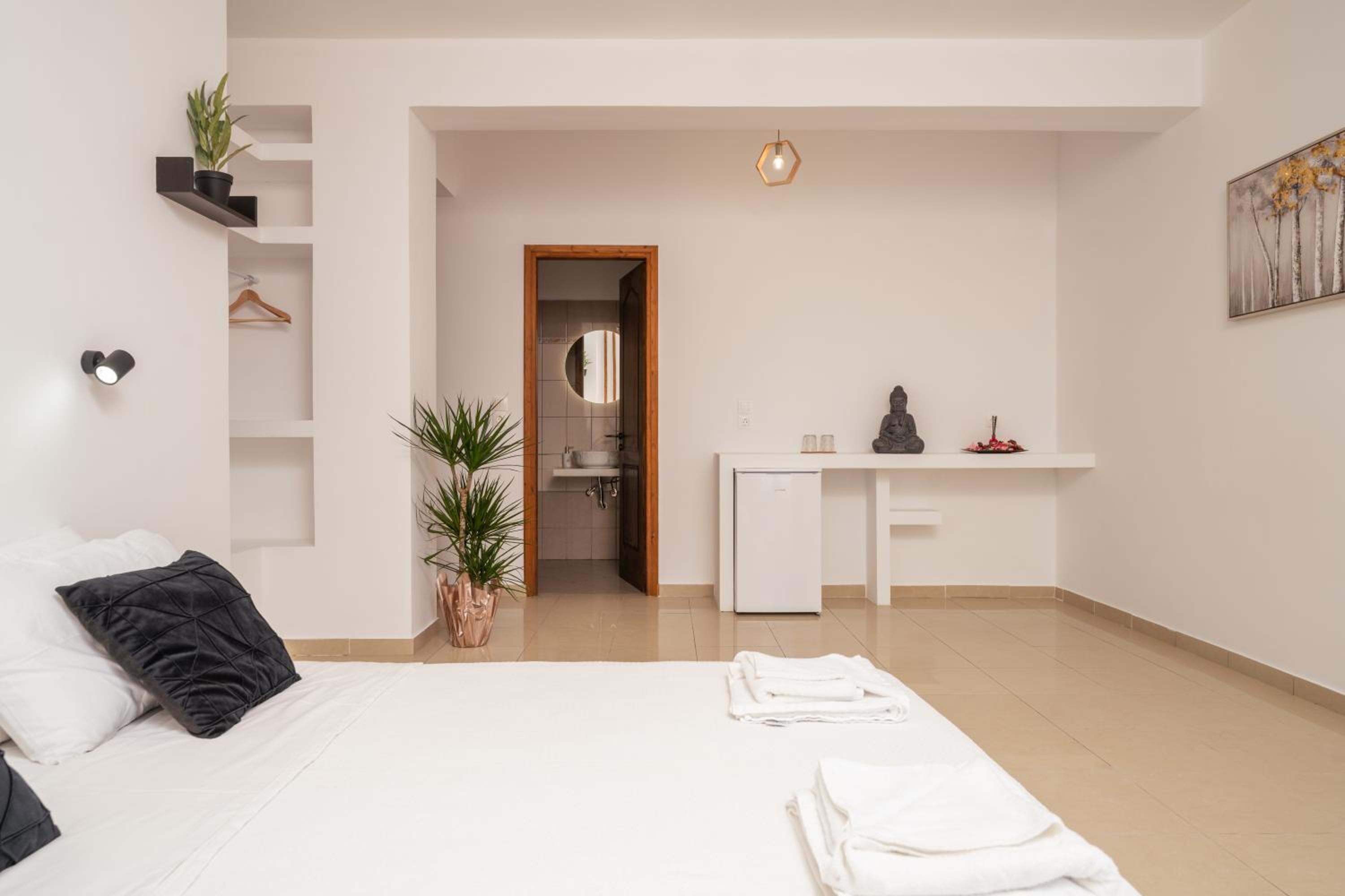 Deluxe Triple Room photo 2