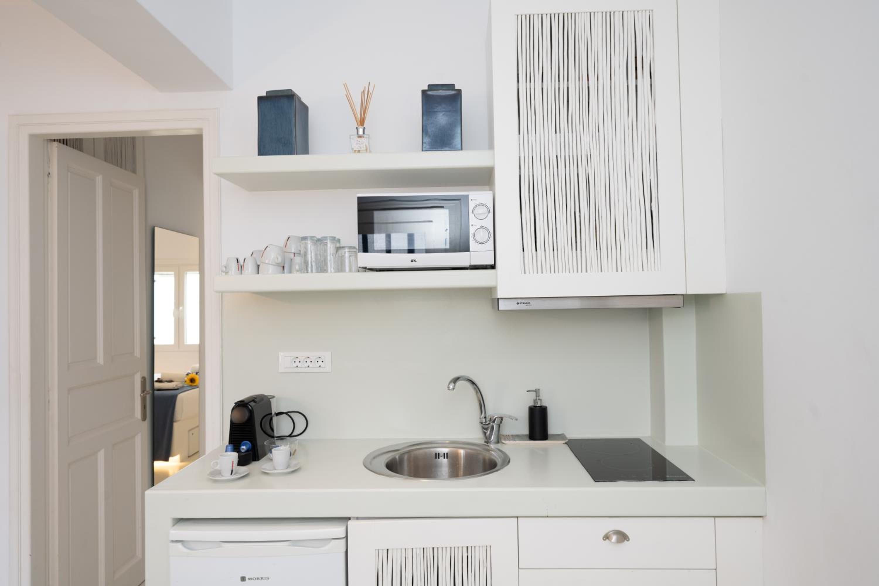 Two-Bedroom Apartment - Photo 25