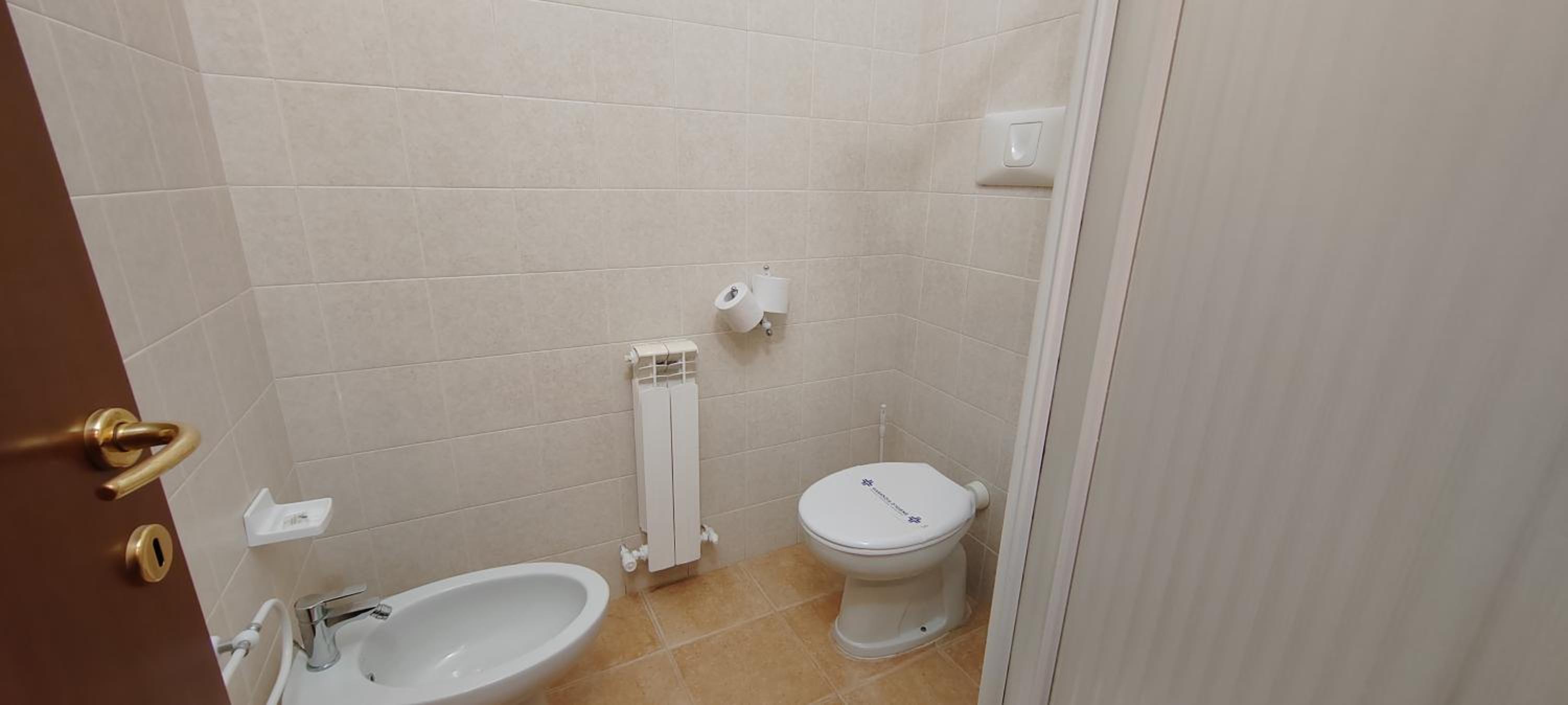 Triple Room - Photo 12